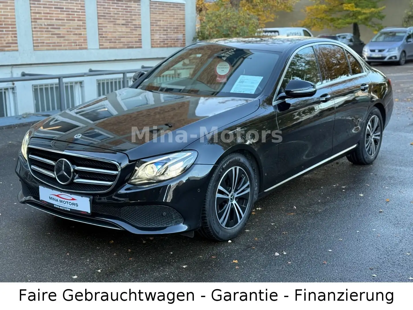 Mercedes-Benz E 220 d Lim. Avantgarde LED BRMST Schwarz - 1
