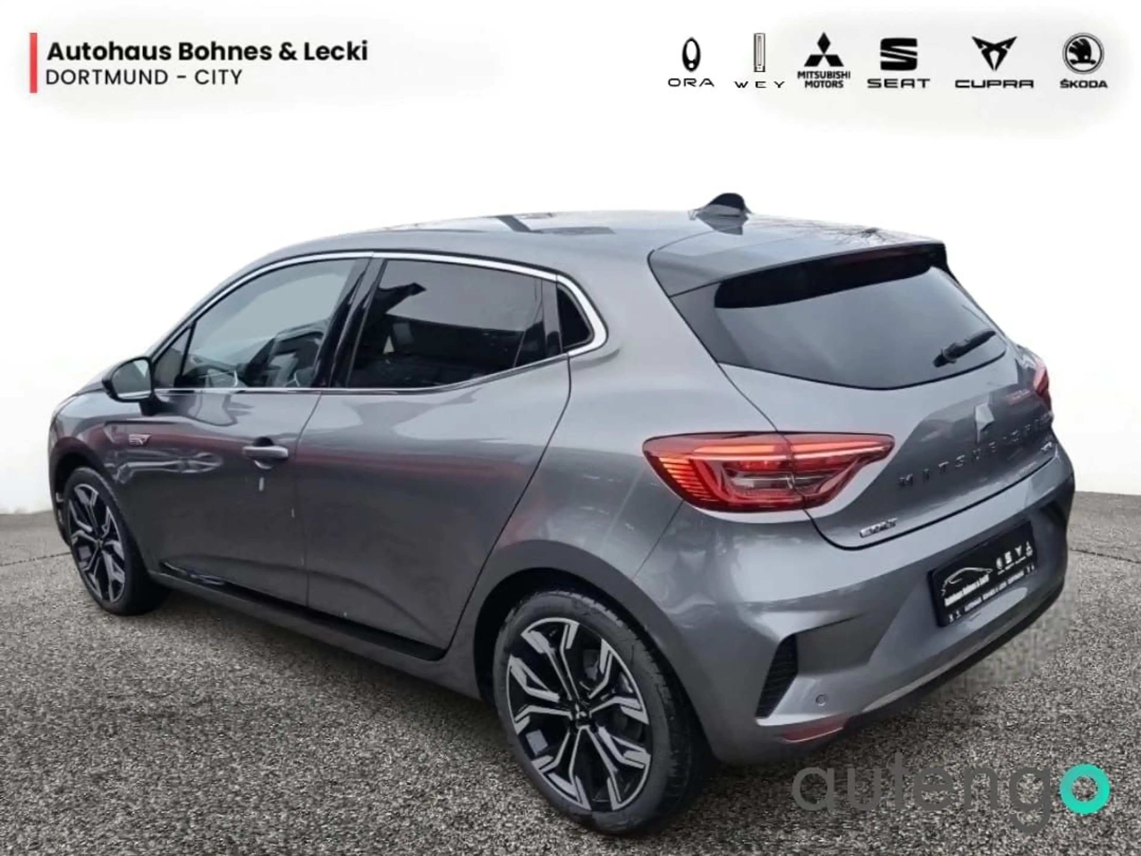 Mitsubishi Colt Hybrid Edition 1.6L *CARPLAY*KAMERA*SHZ*NAVI*PDC* — photo 5