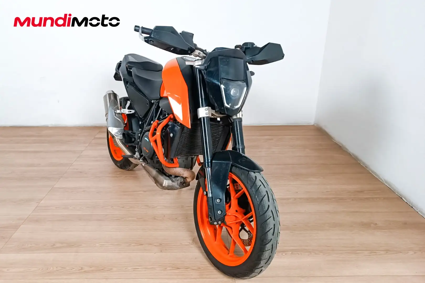 KTM 690 Duke - 2