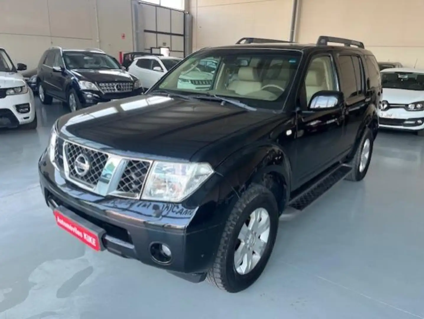 Nissan Pathfinder Todoterreno 171cv Automático de 5 Puertas Nero - 1