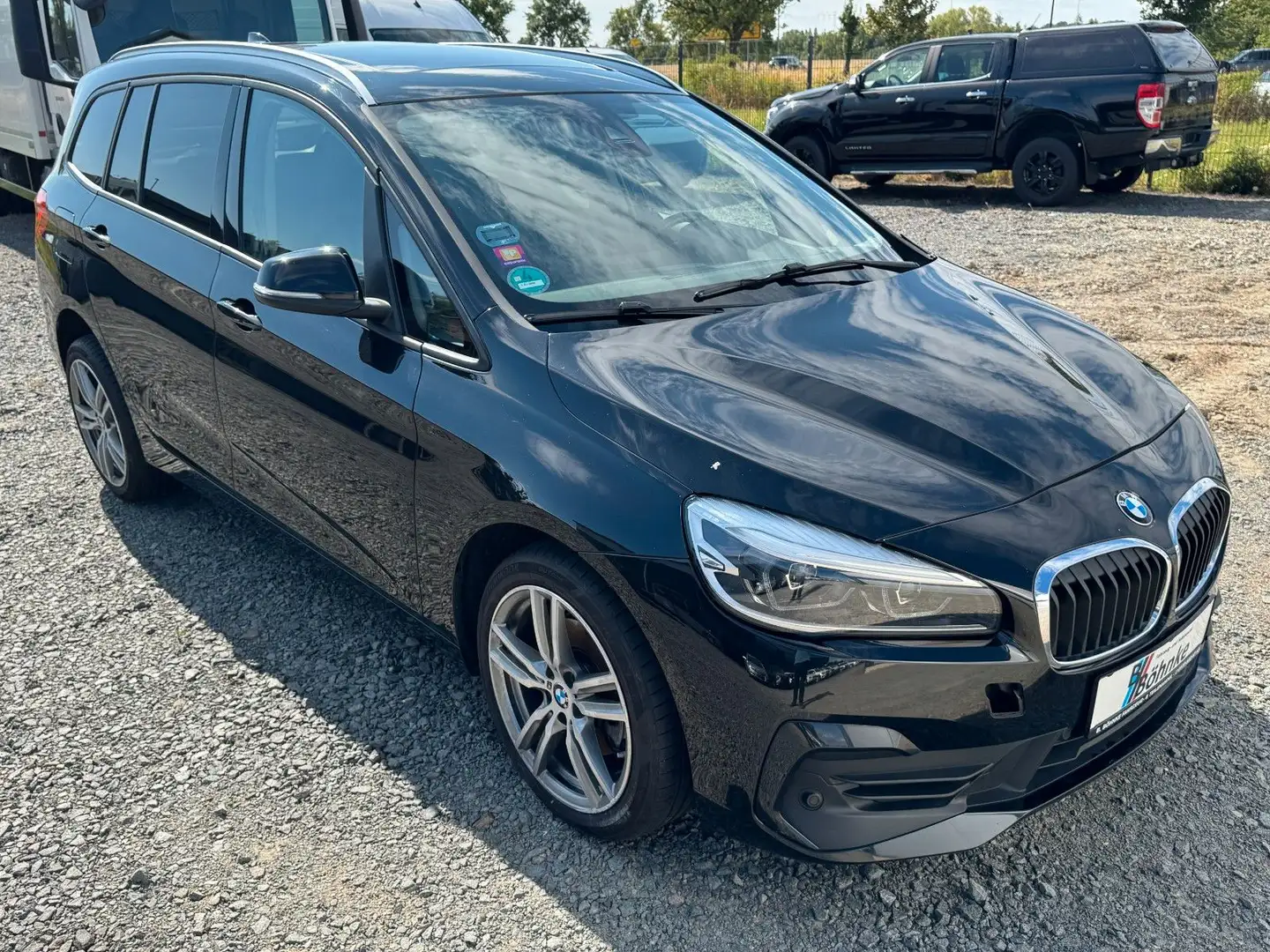 BMW 218 Gran Tourer 218 i Advantage KAMERA LED NAVI PANO Schwarz - 1