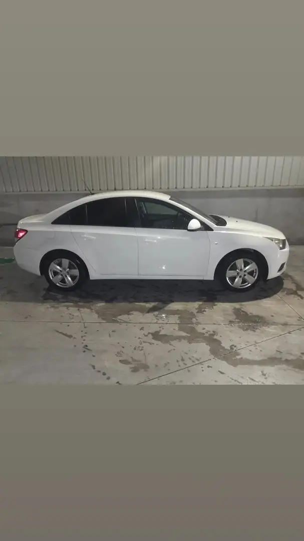Chevrolet Cruze 2.0VCDi 16v LS - 1