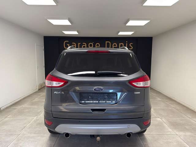 Ford Kuga — photo 7
