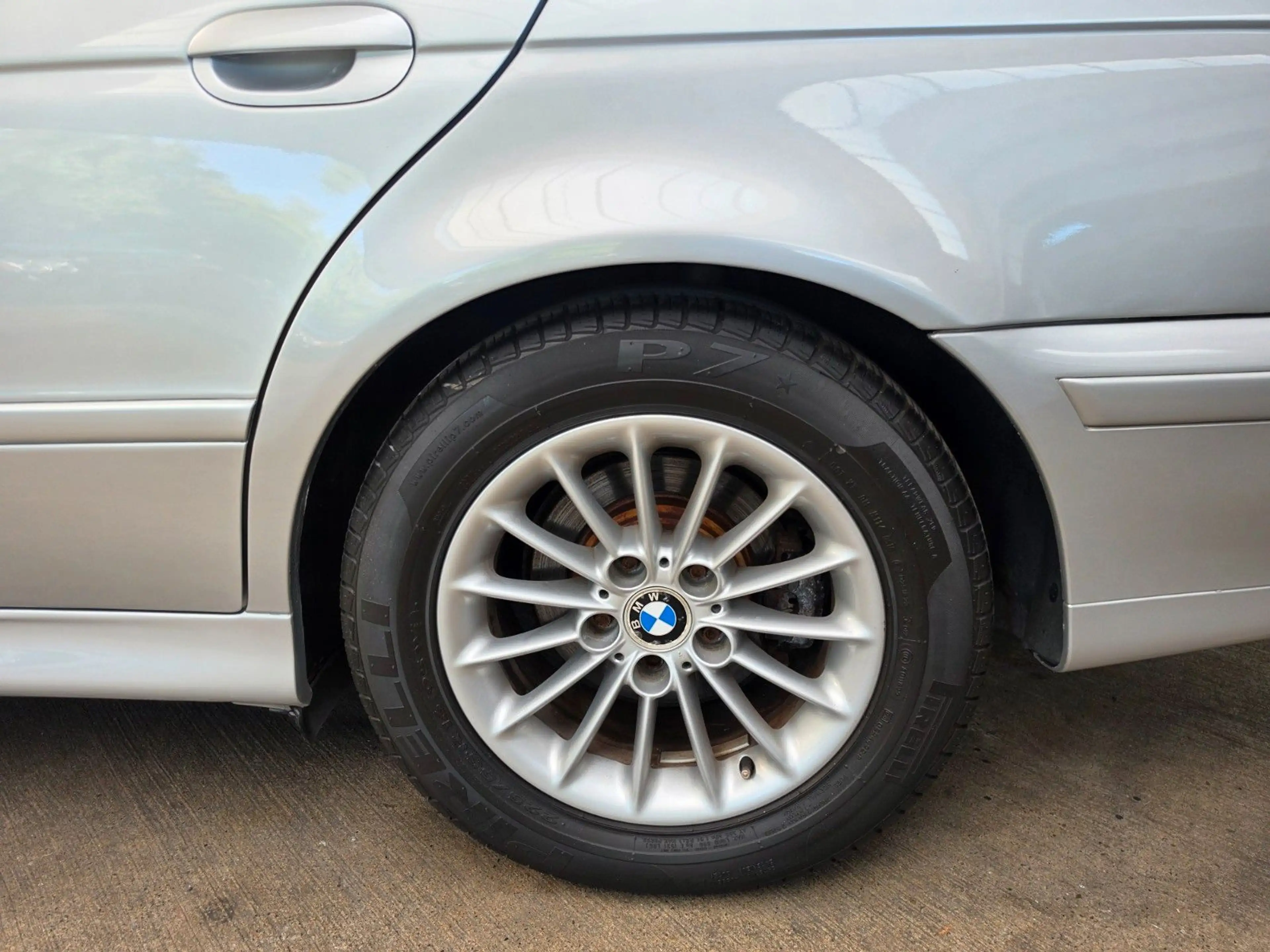 BMW 530 i E39 Sportpaket Leder/Xenon/SSD/PDC/El.Sitze — photo 13