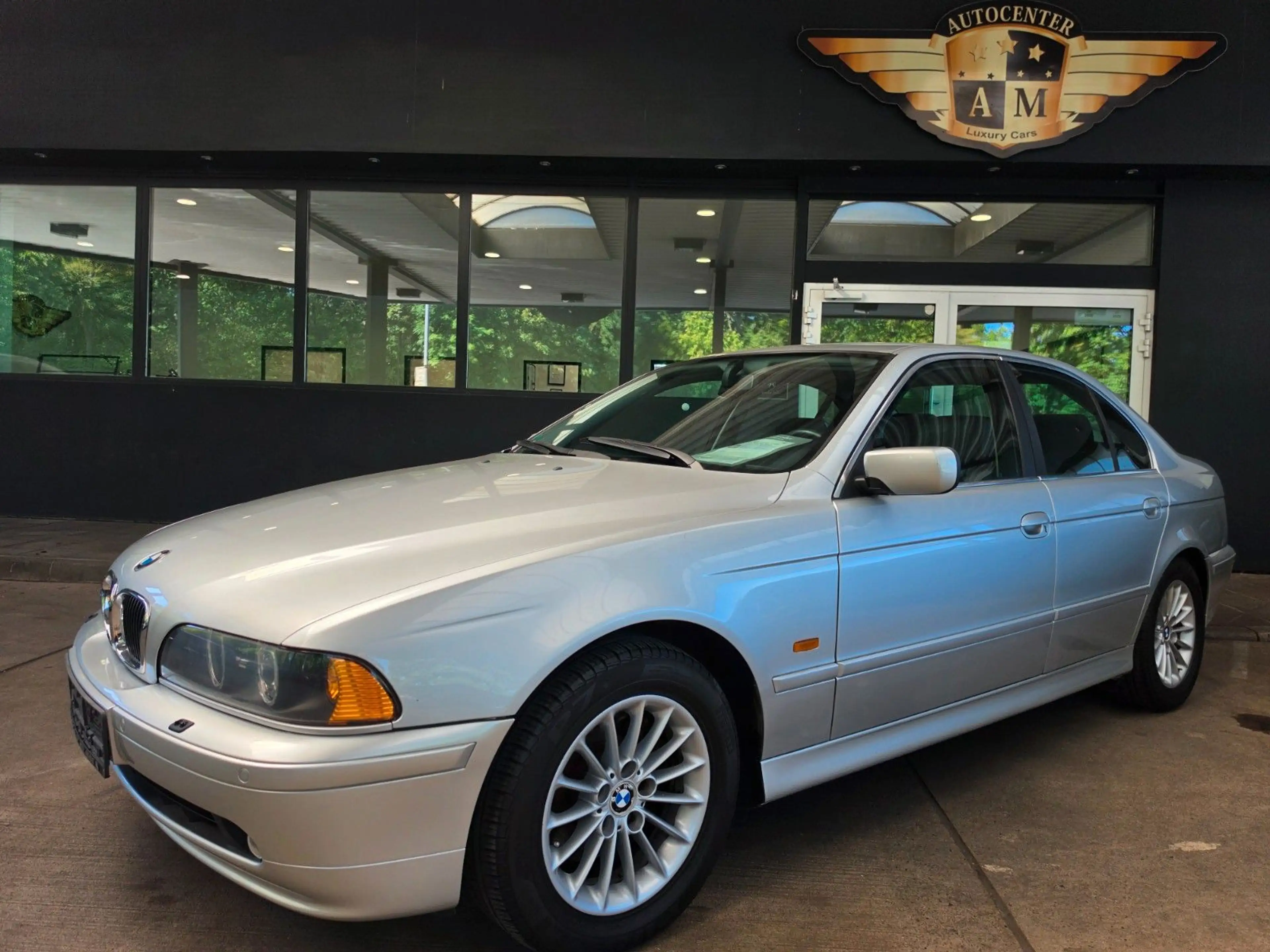 BMW 530 i E39 Sportpaket Leder/Xenon/SSD/PDC/El.Sitze