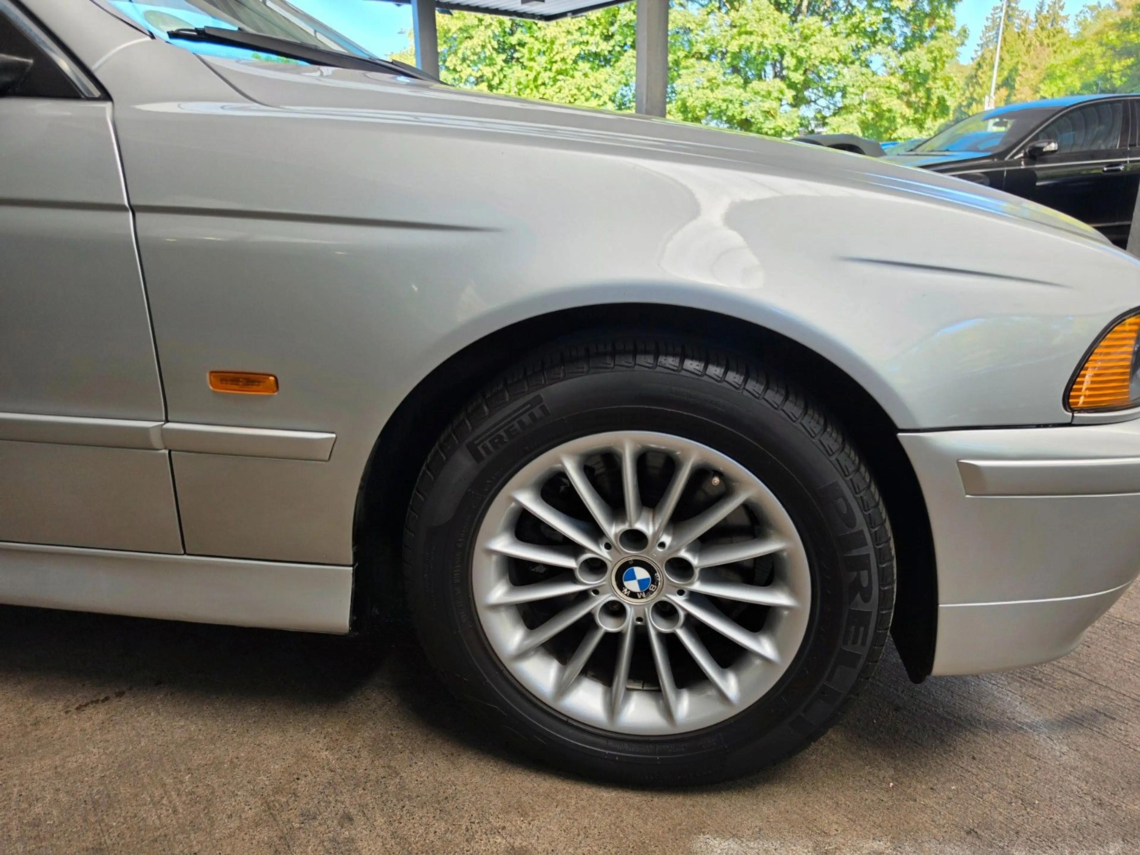 BMW 530 i E39 Sportpaket Leder/Xenon/SSD/PDC/El.Sitze — photo 10