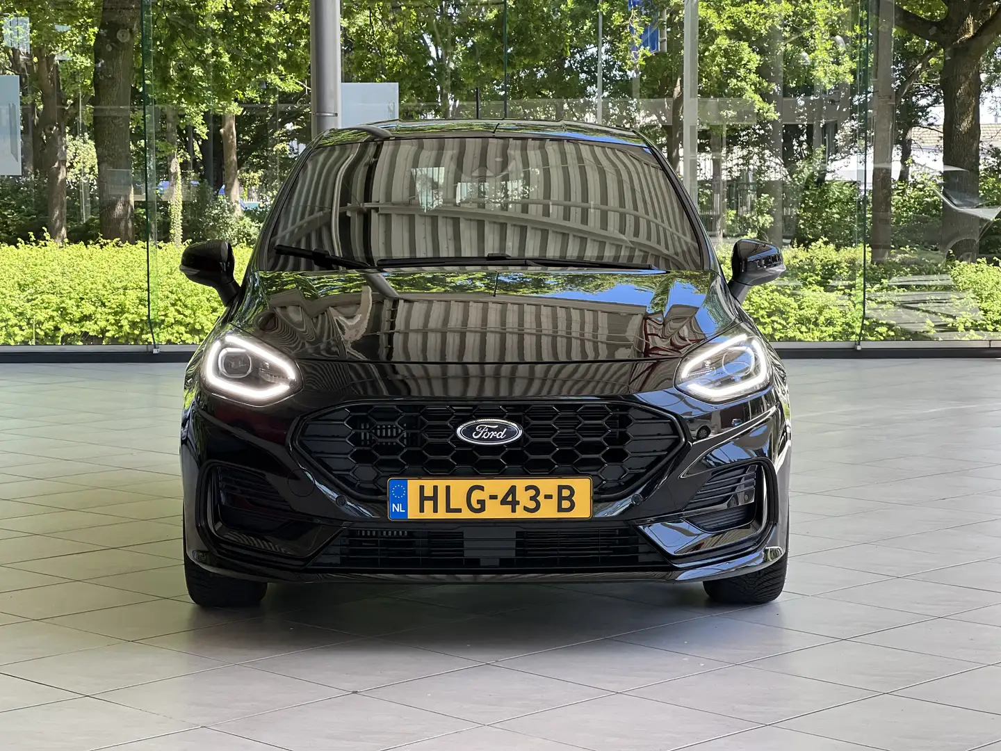 Ford Fiesta 1.0 EcoBoost Hybrid ST-Line X Fekete - 2