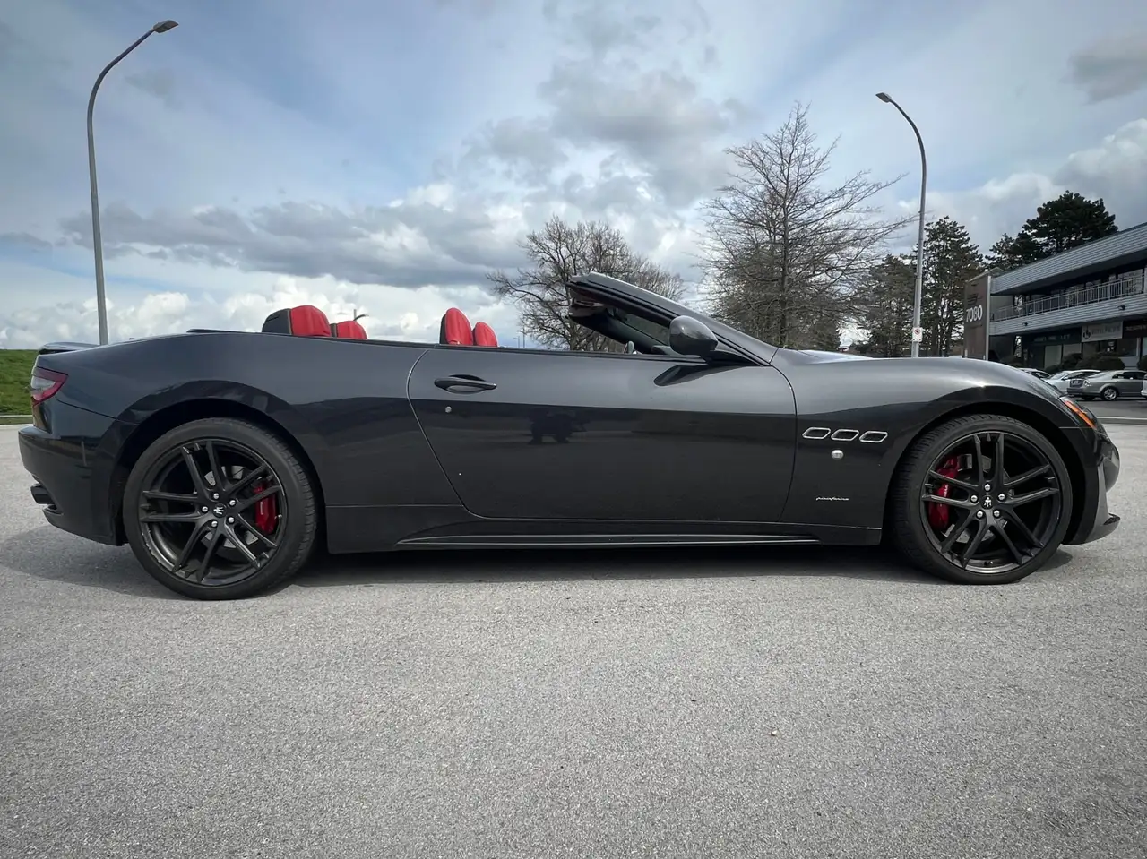 Maserati GranTurismo снимка Maserati GranTurismo