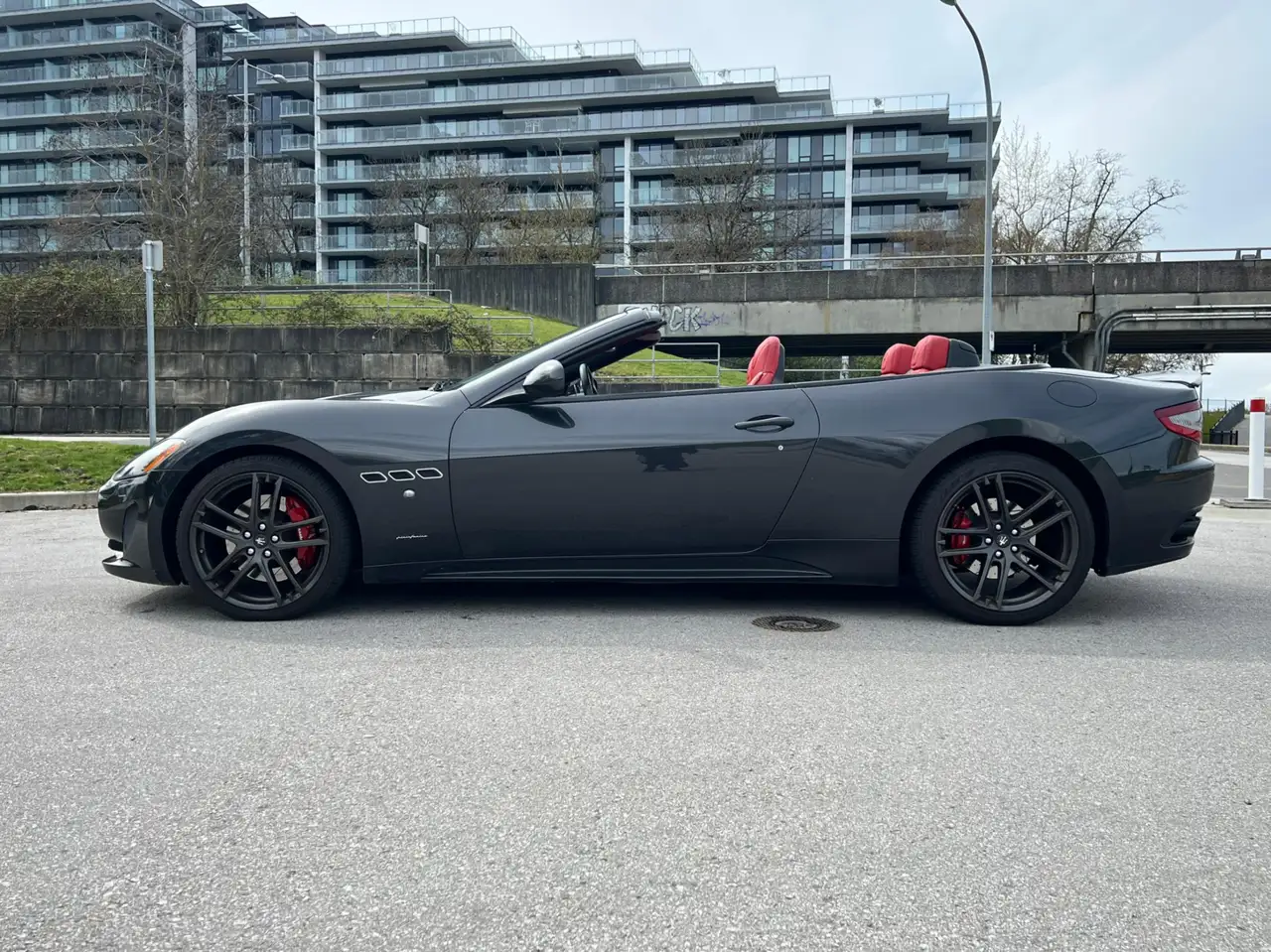 Maserati GranTurismo снимка Maserati GranTurismo
