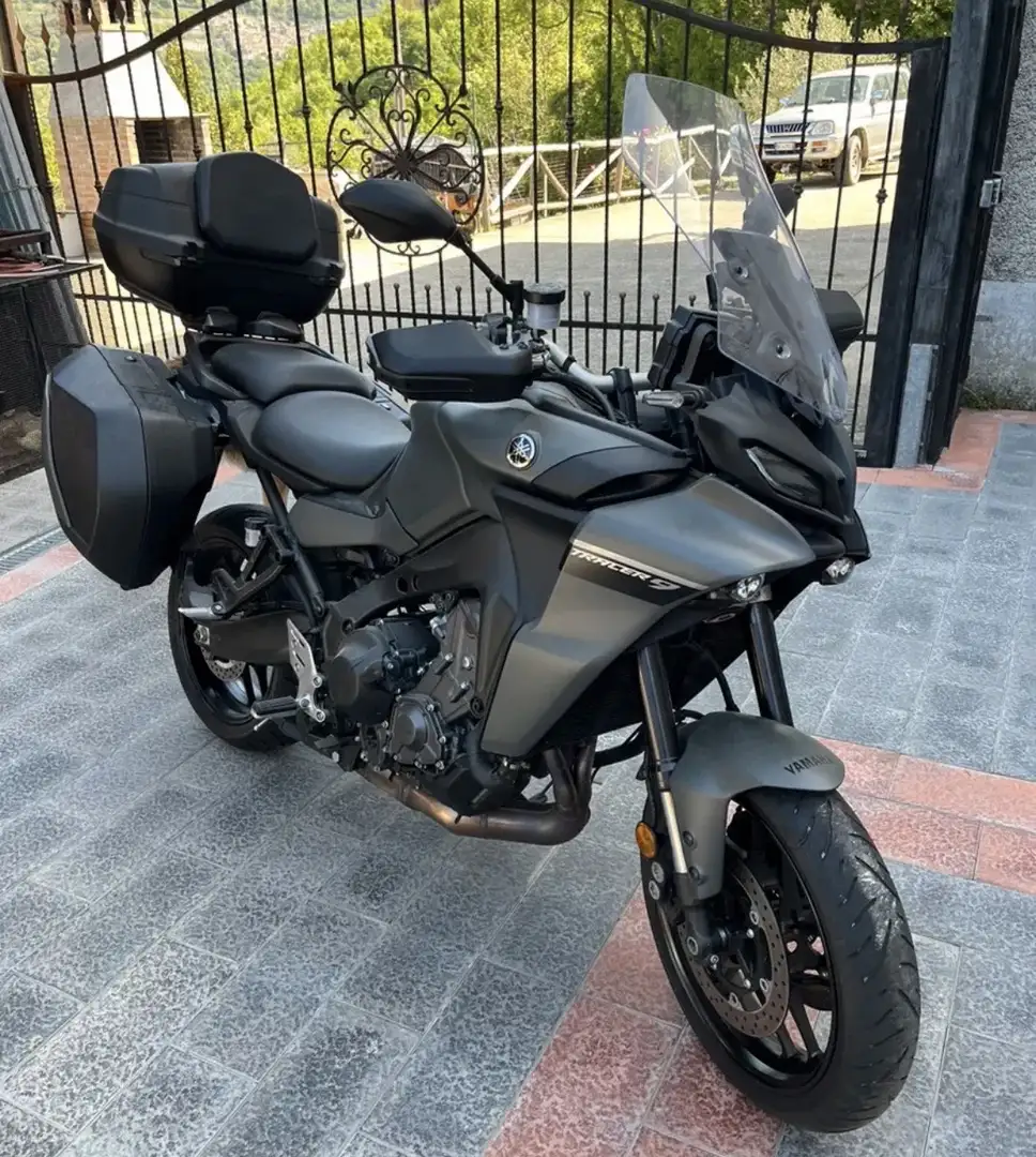 Yamaha Tracer 9 - 1