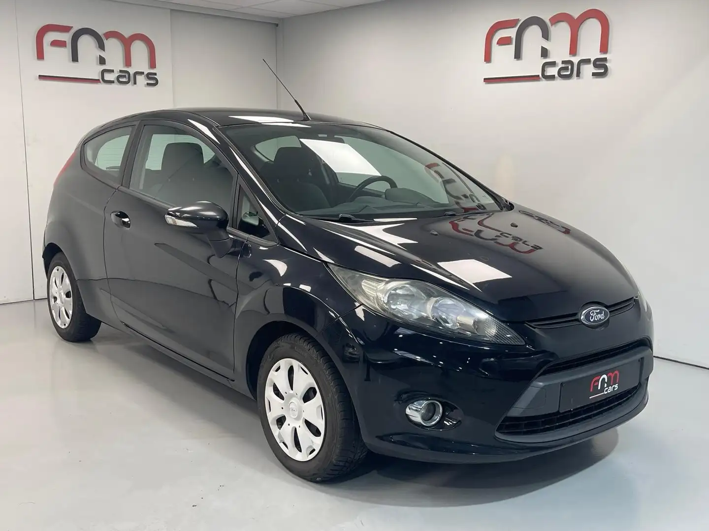 Ford Fiesta 1.6 TDCi Econetic bwj2012 Airco Garantie Zwart - 1
