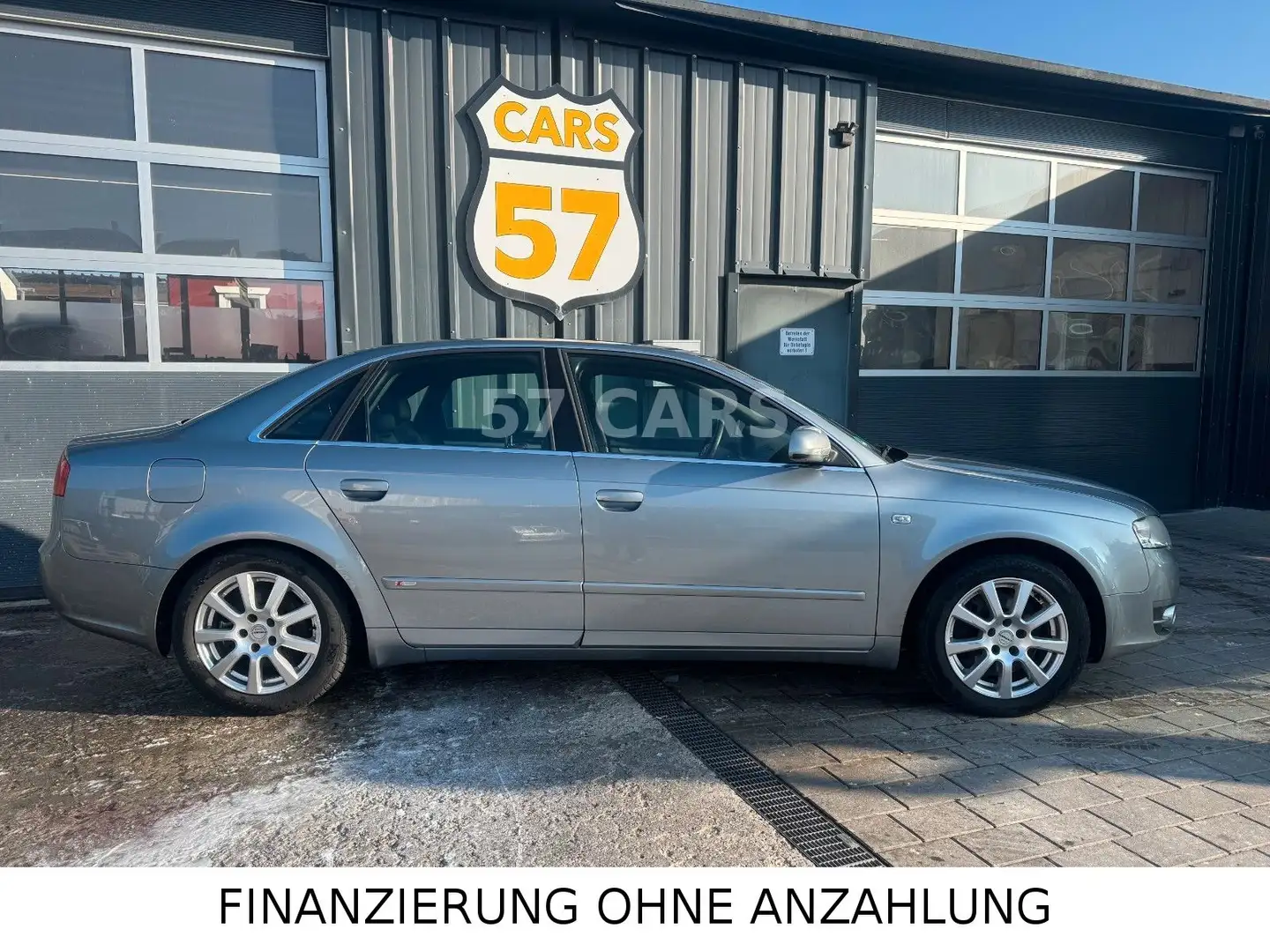 Audi A4 Lim. 2.5 TDI *S-LINE* Grau - 2