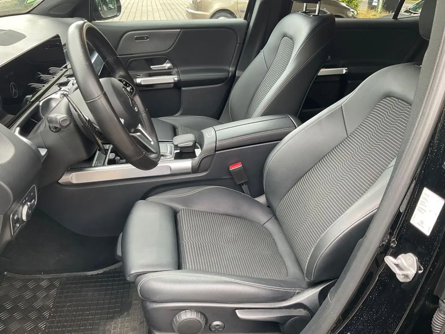 Mercedes-Benz GLB 220 GLB 220 d 4Matic 8G-DCT Progressive Noir - 2