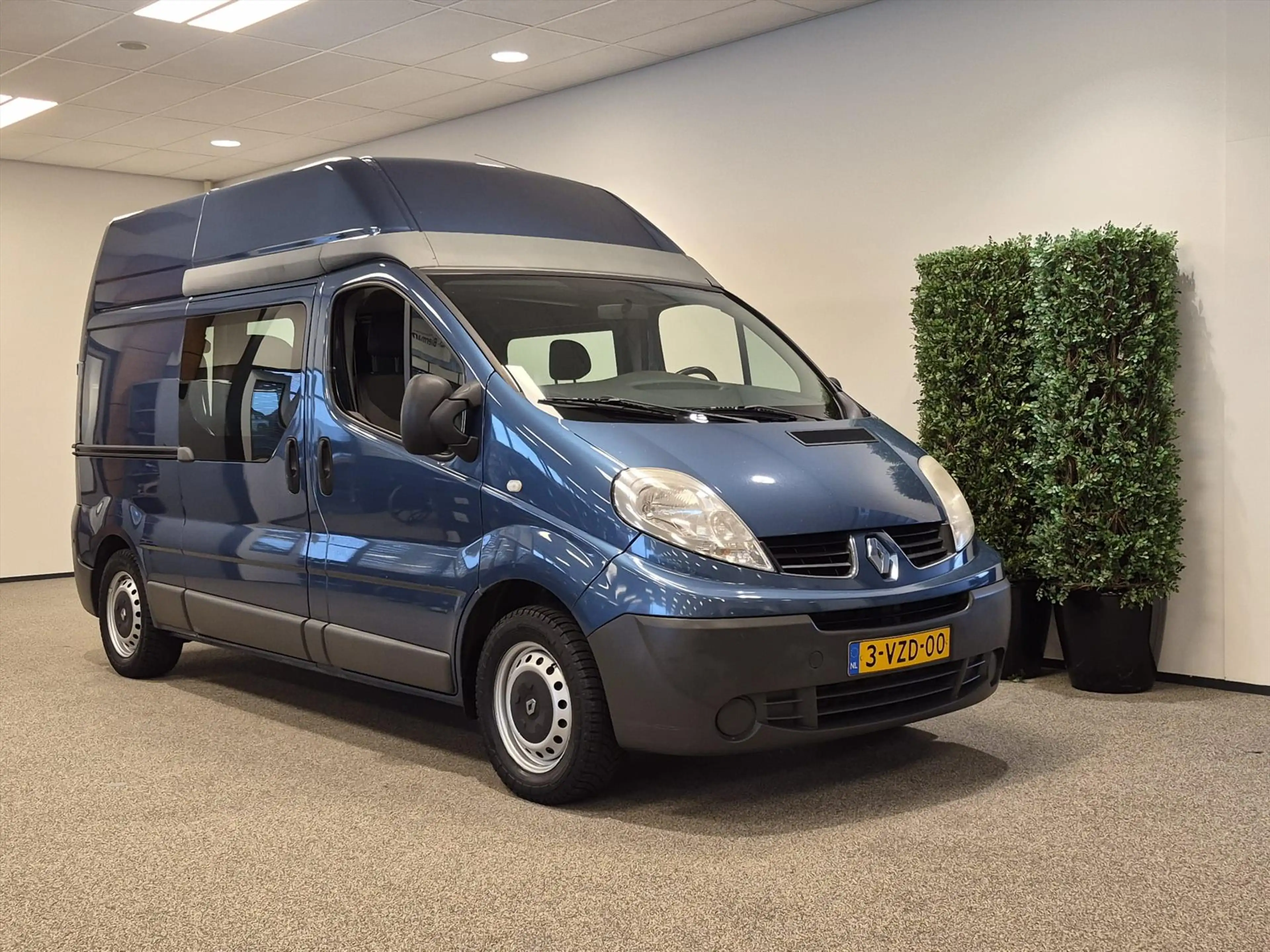 Renault Trafic L1H2 Rolstoelbus (airco) 5+1 — photo 7