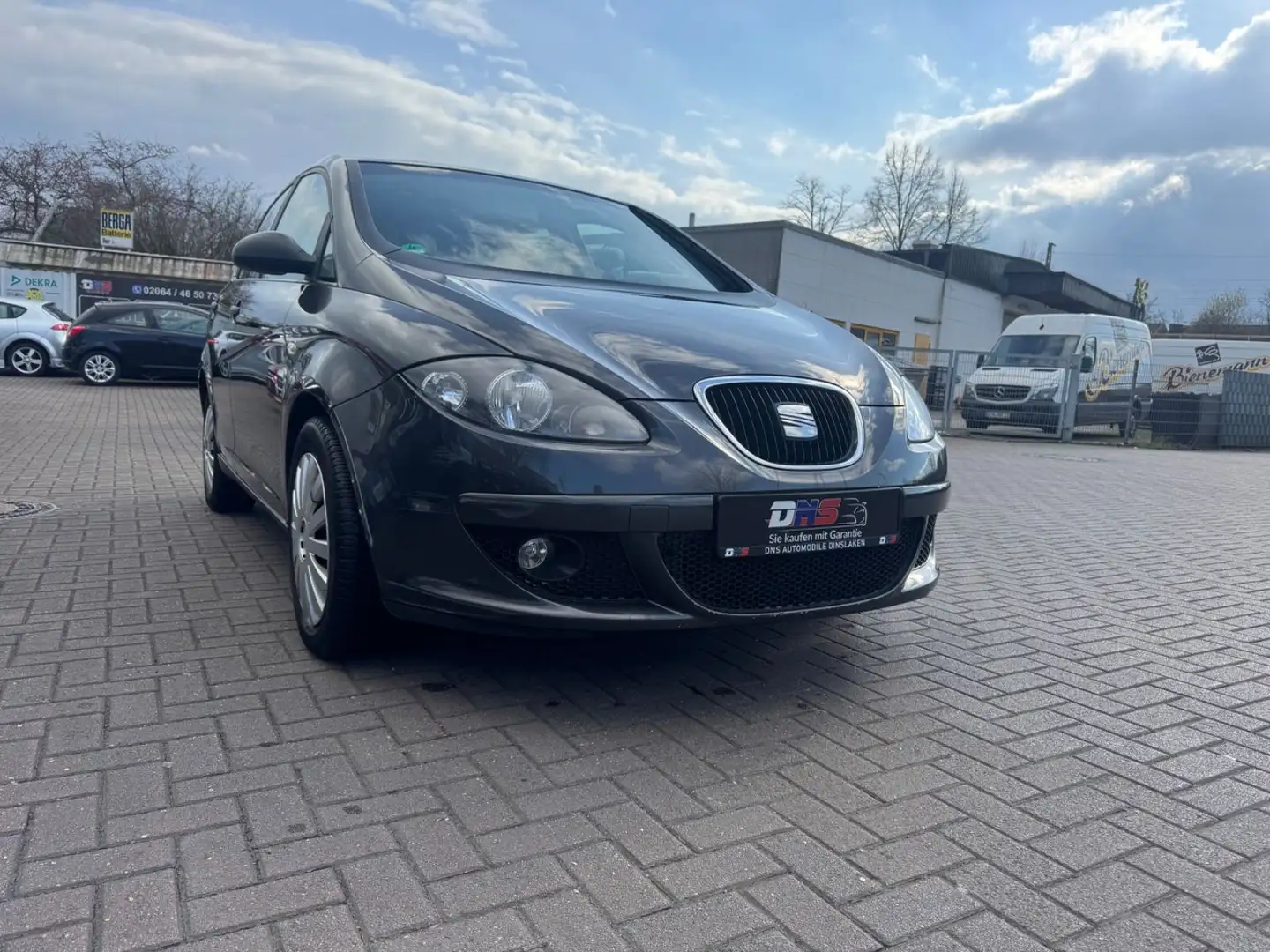 SEAT Altea Rebel*TÜV+Kupplung neu*Garantie* Gris - 1
