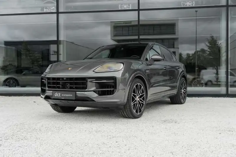 PORSCHE Cayenne Coupe