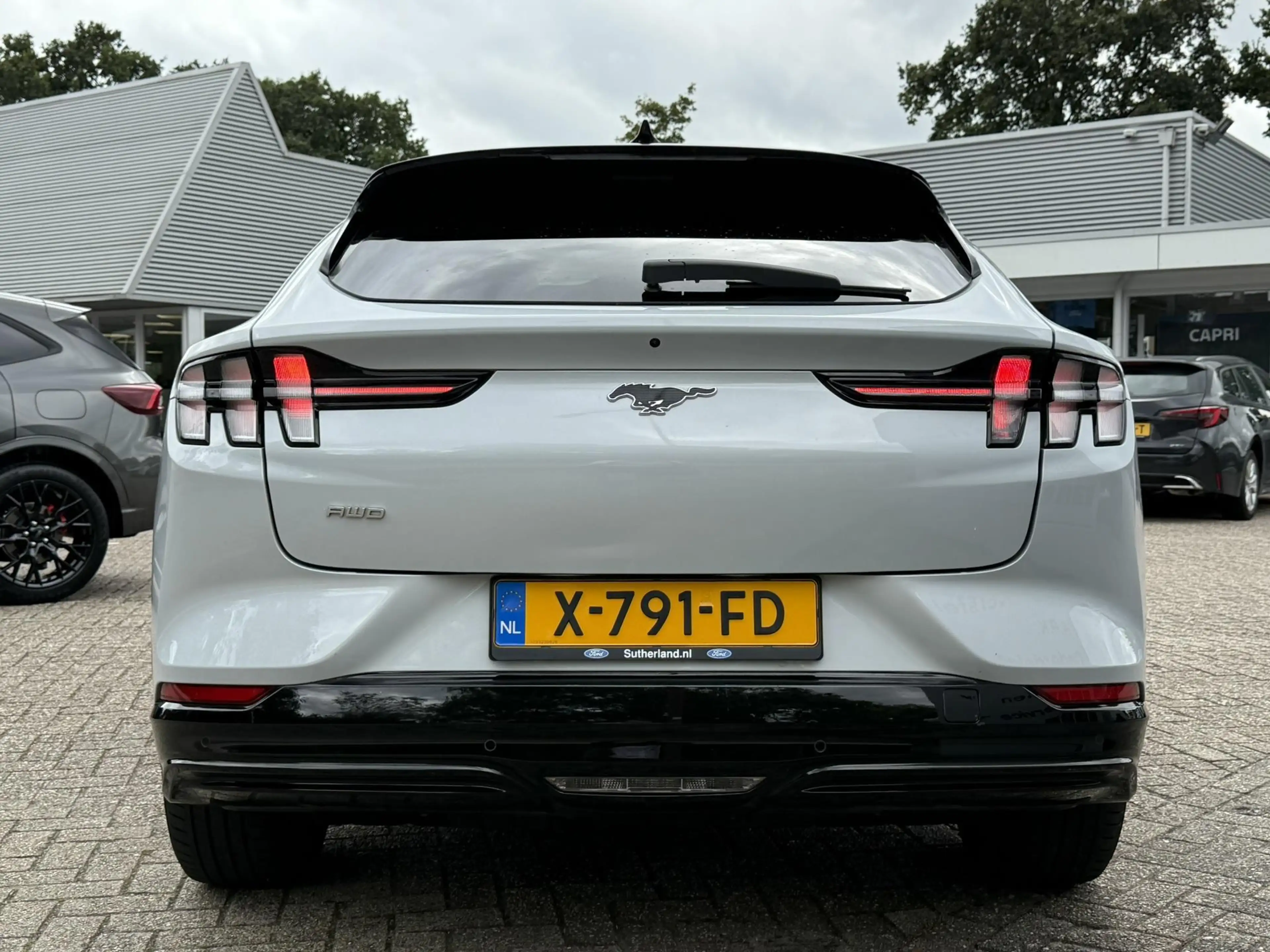 Ford Mustang Mach-E AWD 75 kWh | Trekhaak | Rondomzicht camera | Panor — photo 4