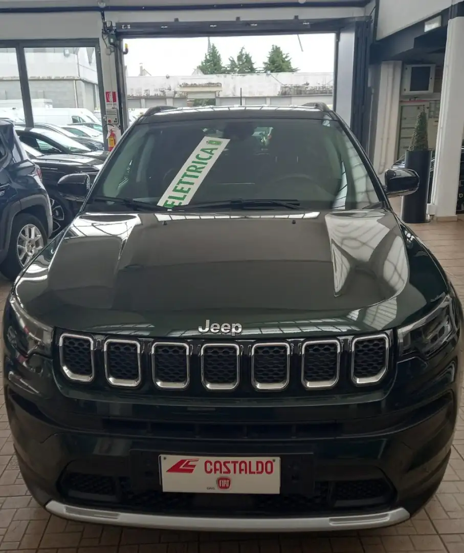 Jeep Compass 1.3 Turbo T4 190 CV PHEV AT6 4xe Limited Zelená - 1