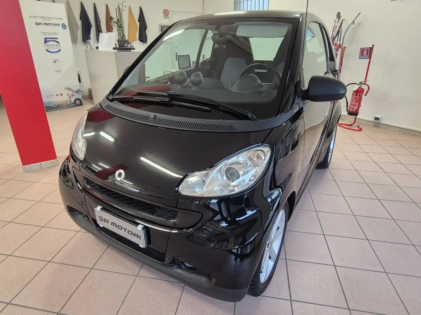 smart forTwo 1000 52 kW coupé pulse Zwart - 1
