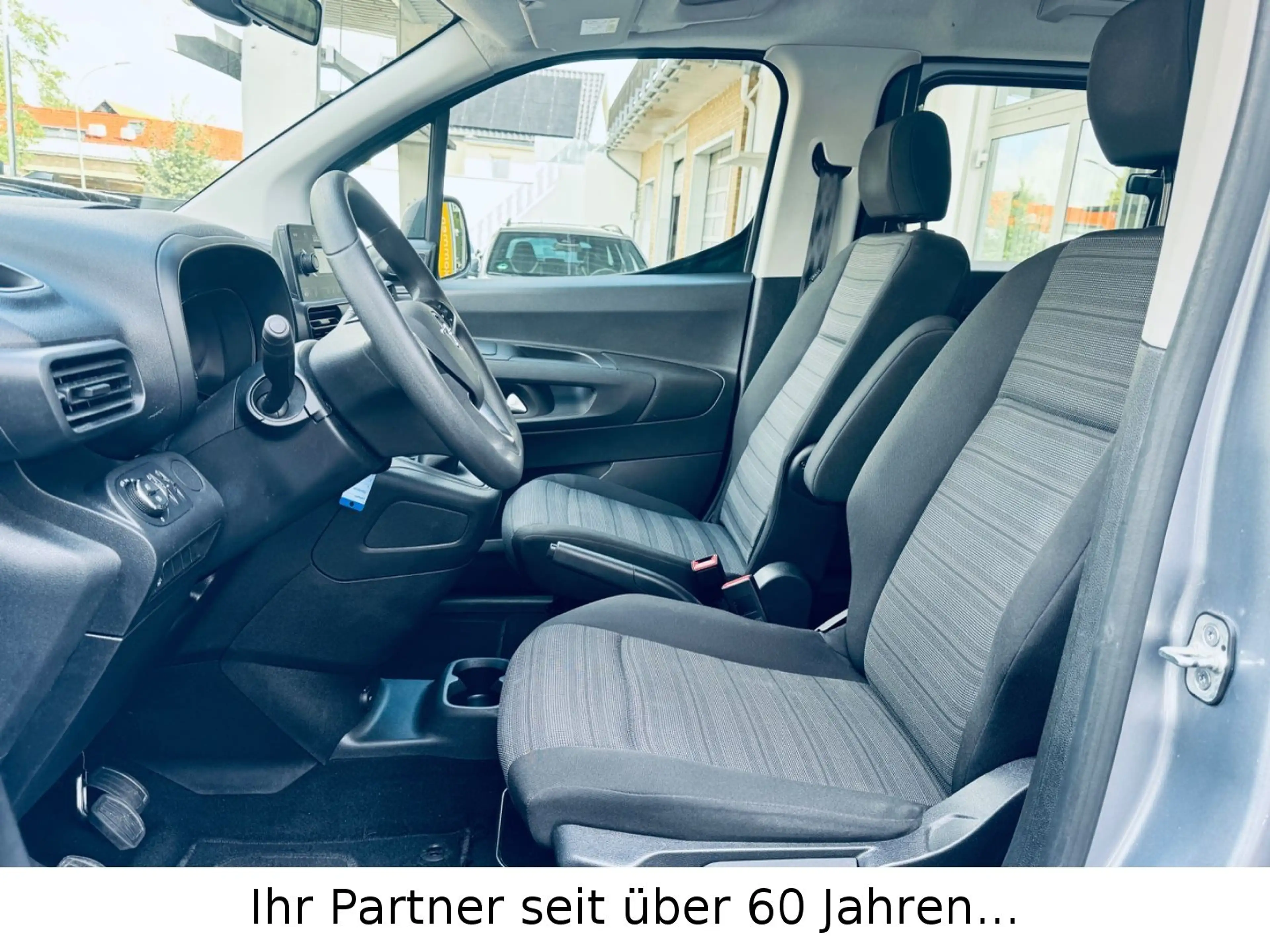 Opel Combo Life E Edition|1.5D|Klima|PDC|Spur|1Hd|DAB — photo 8