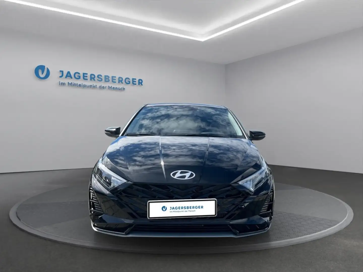 Hyundai i20 (BC3) GO Plus 1.0 T-GDI b6bu1 Schwarz - 2
