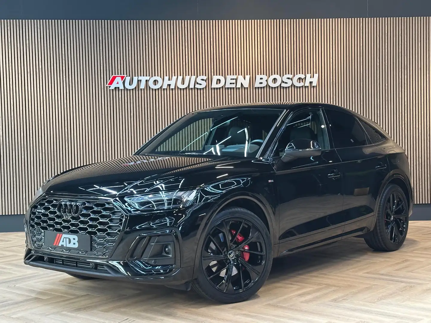 Audi Q5 Sportback 55 TFSI e S Line Competition 367PK Nero - 1