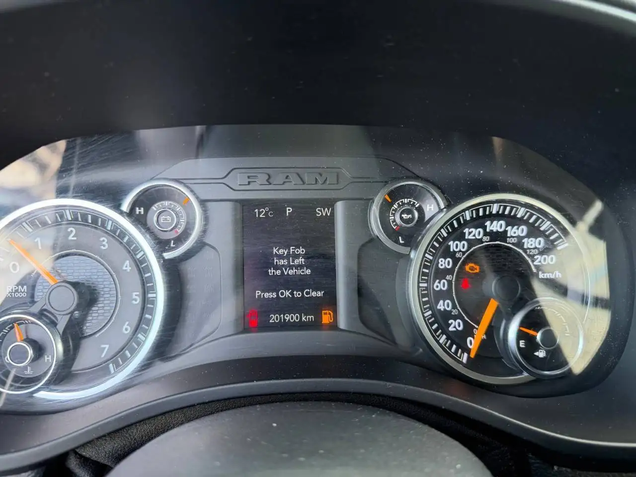 RAM 1500 снимка RAM 1500
