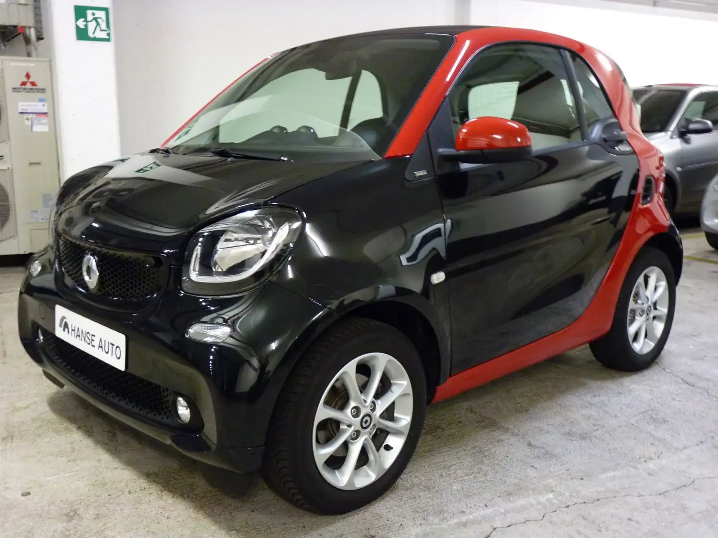 smart forTwo coupé -Aut.-SHZ-Navi-Panodach-LED-20tkm- Schwarz - 2