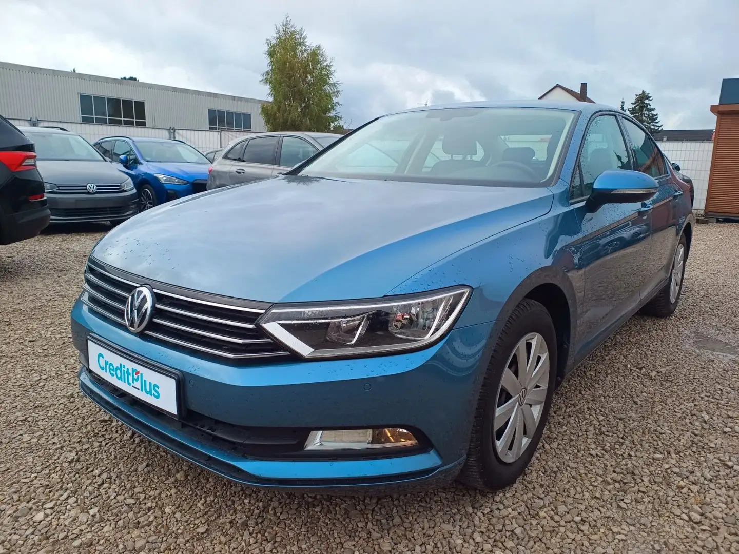 Volkswagen Passat Lim. Trendline BMT/Start-Stopp, Navi Modrá - 1