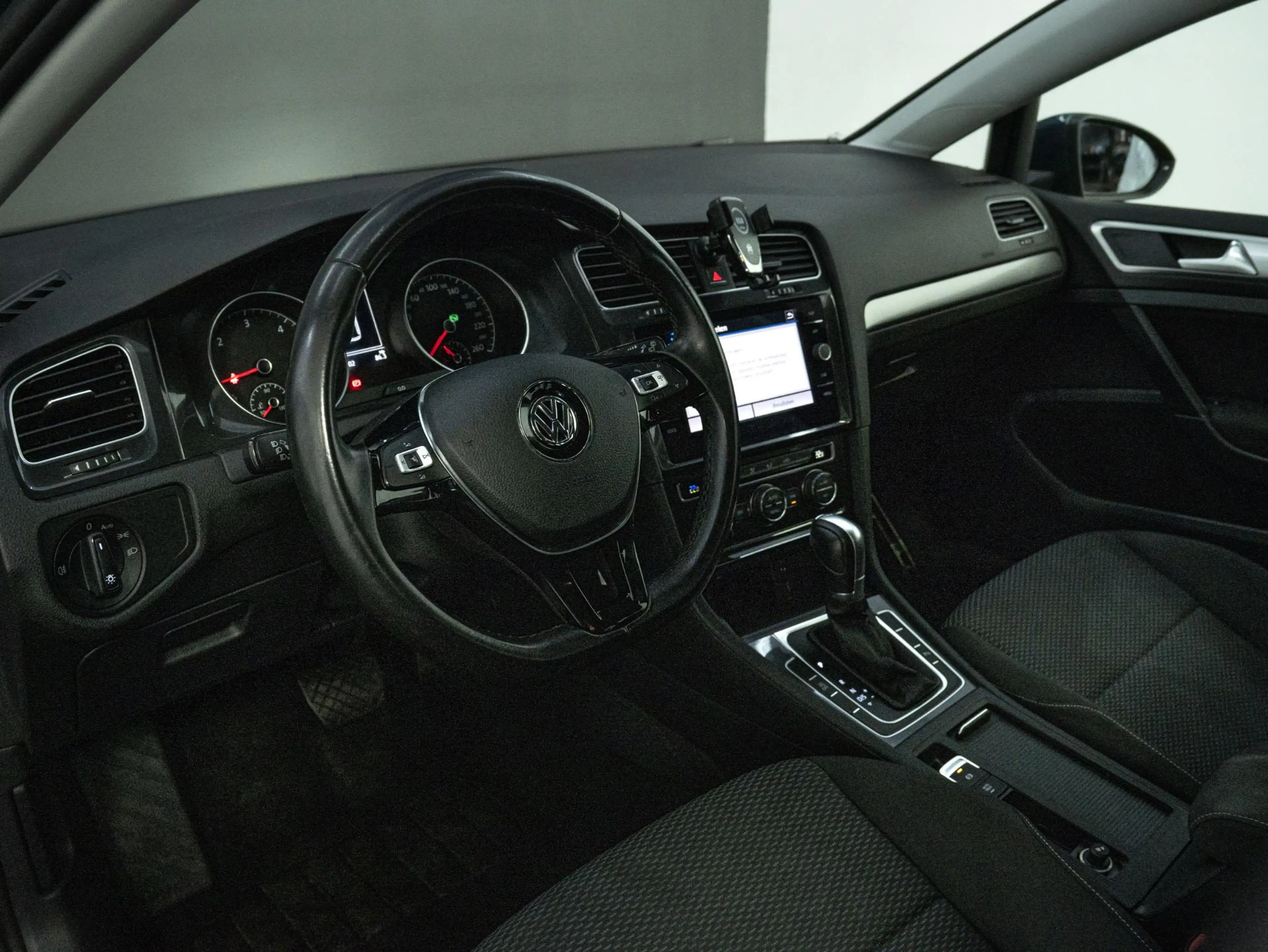 Volkswagen Golf Variant 1.6 TDI Comfortline | Navigatie | Trekhaak | DSG | — photo 6