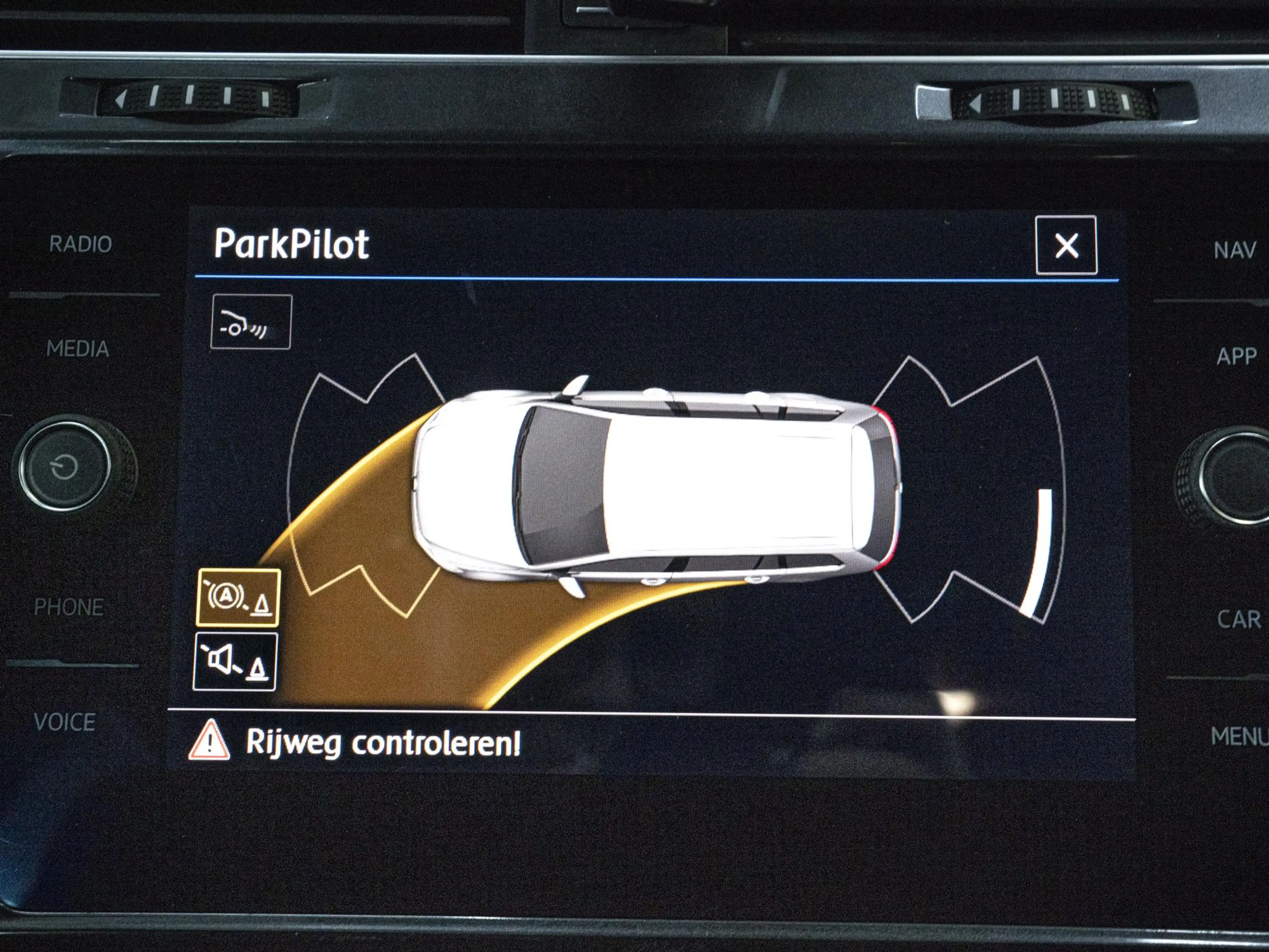 Volkswagen Golf Variant 1.6 TDI Comfortline | Navigatie | Trekhaak | DSG | — photo 10