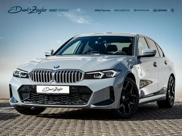 Bmw 320 i xDrive Limousine M Sport ACC GSD LRH SGlas