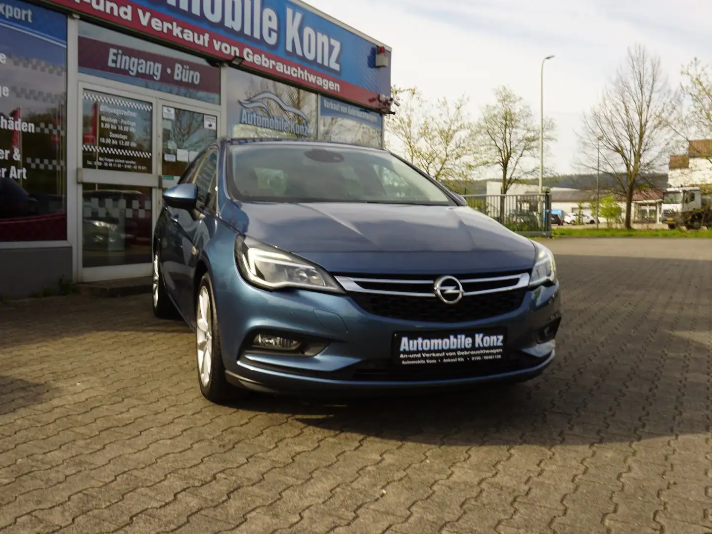 Opel Astra Business Start/Stop Blau - 1