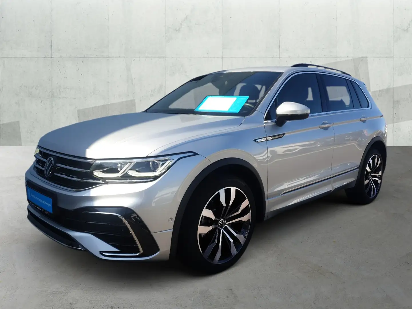Volkswagen Tiguan 2.0 TSI DSG 4M *IQ.LIGHT *360° *AHK *ACC *APP *DC Silber - 2