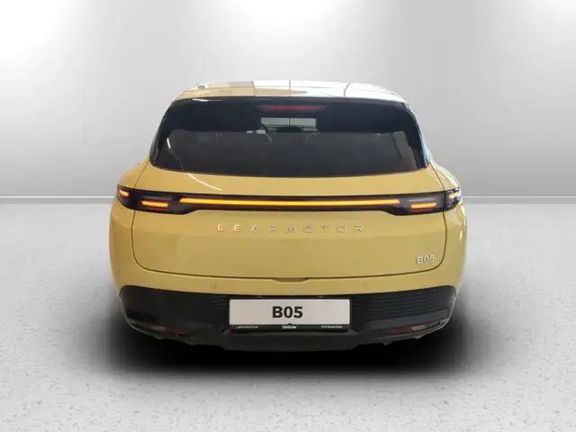 Leapmotor B05 view 8