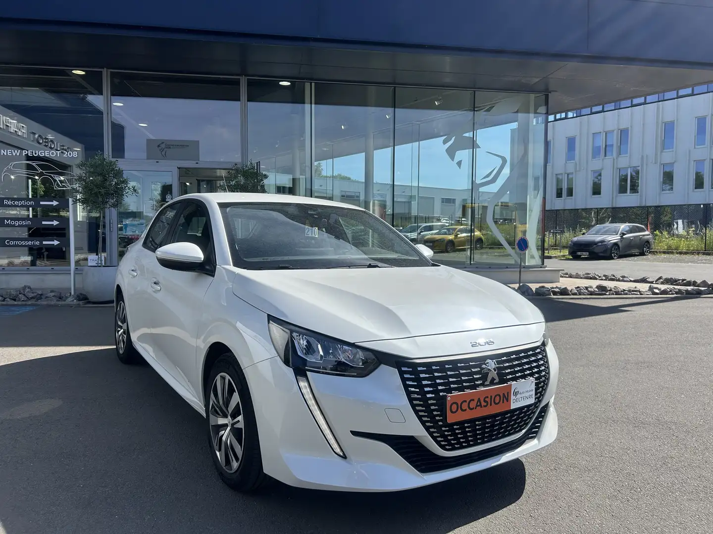Peugeot 208 1.2i PureTech Active (EU6.3) - 2