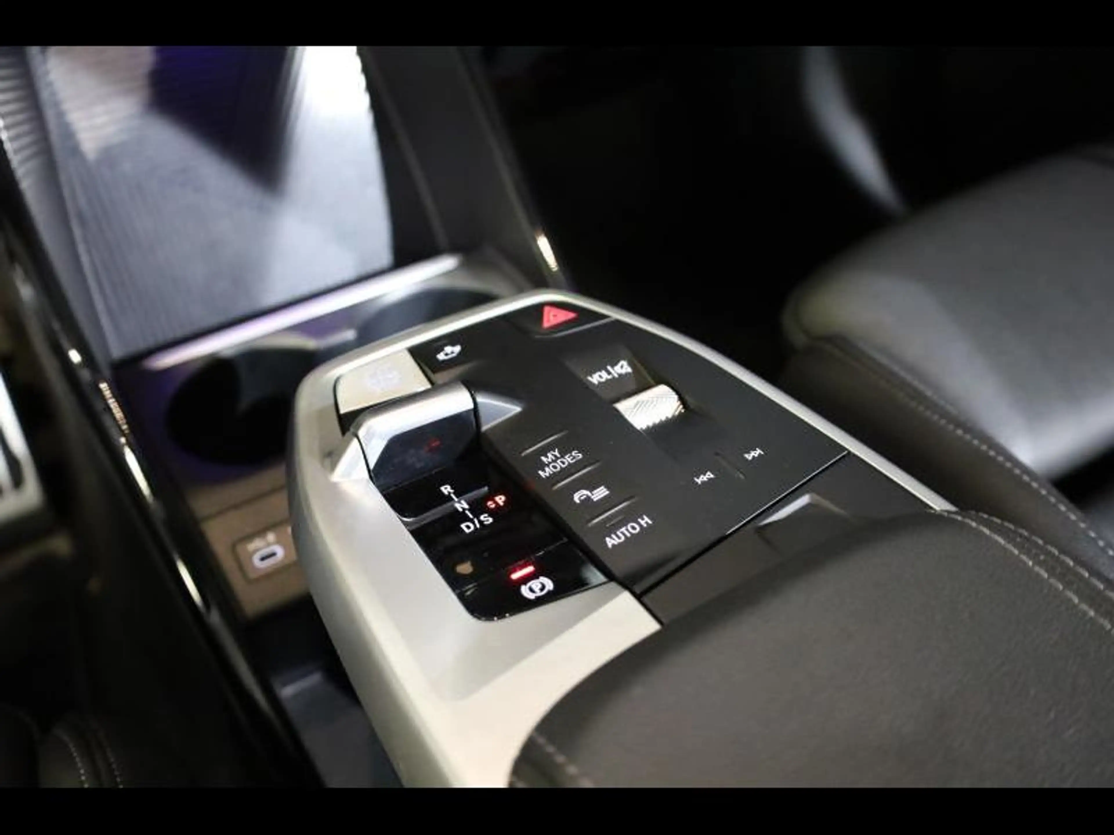 BMW 225 e xDrive Active Tourer Kit M Sport — photo 13