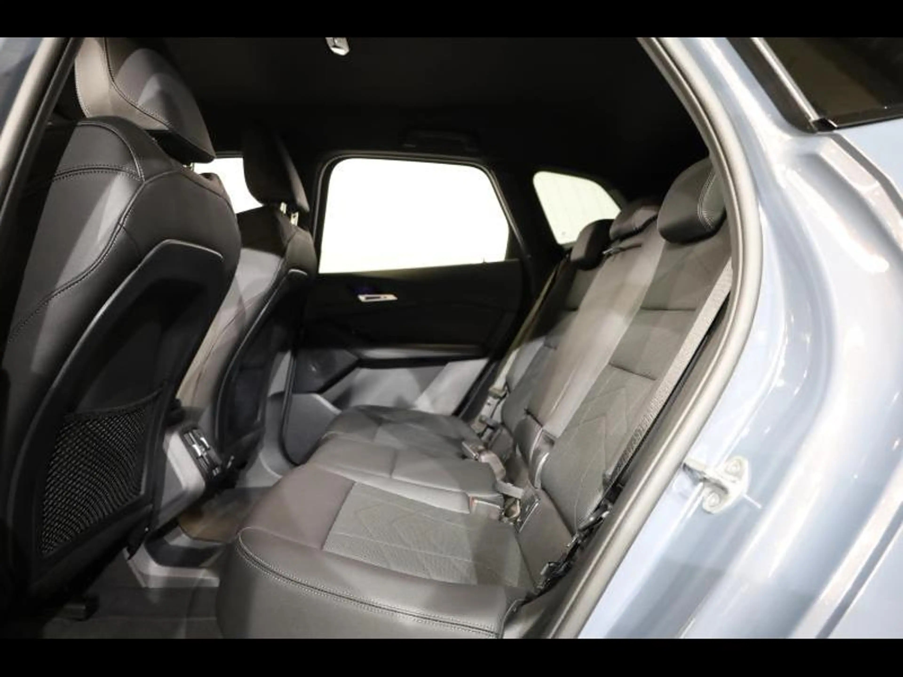 BMW 225 e xDrive Active Tourer Kit M Sport — photo 11