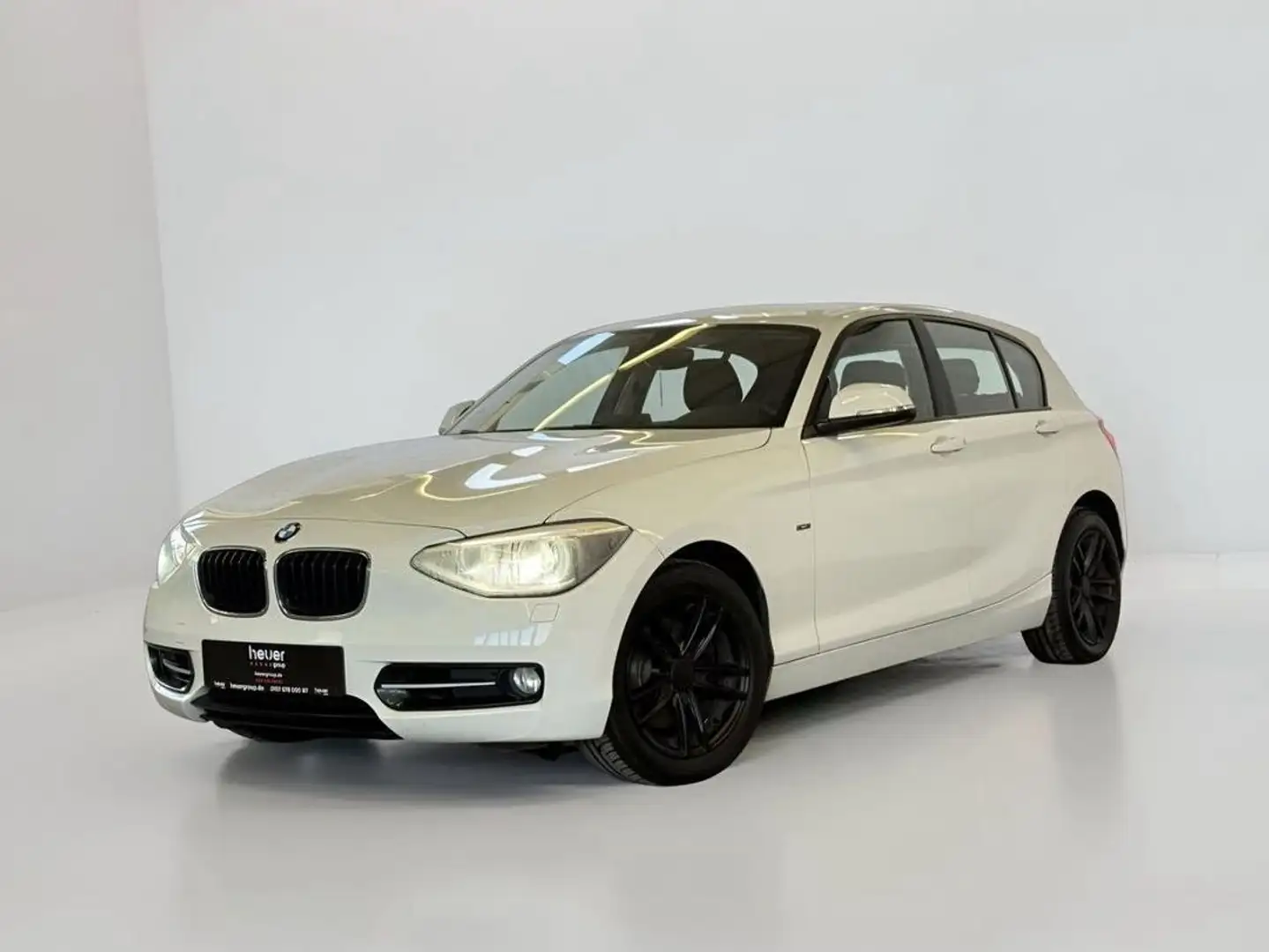 BMW 118 Limousine 5-trg. 118 i/SPORTLINE/SHZ/KLIMA/ Weiß - 1