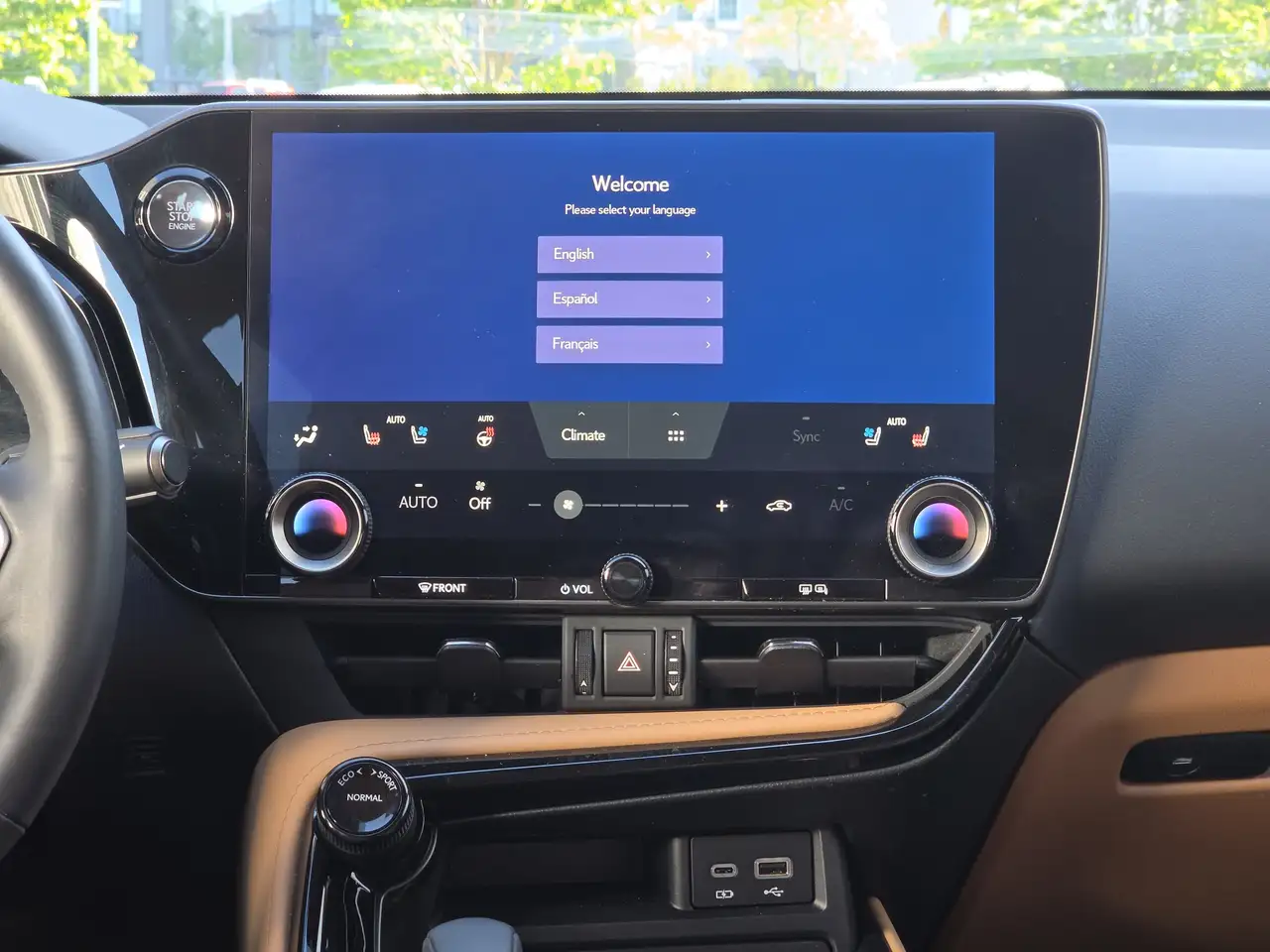 Lexus NX снимка Lexus NX