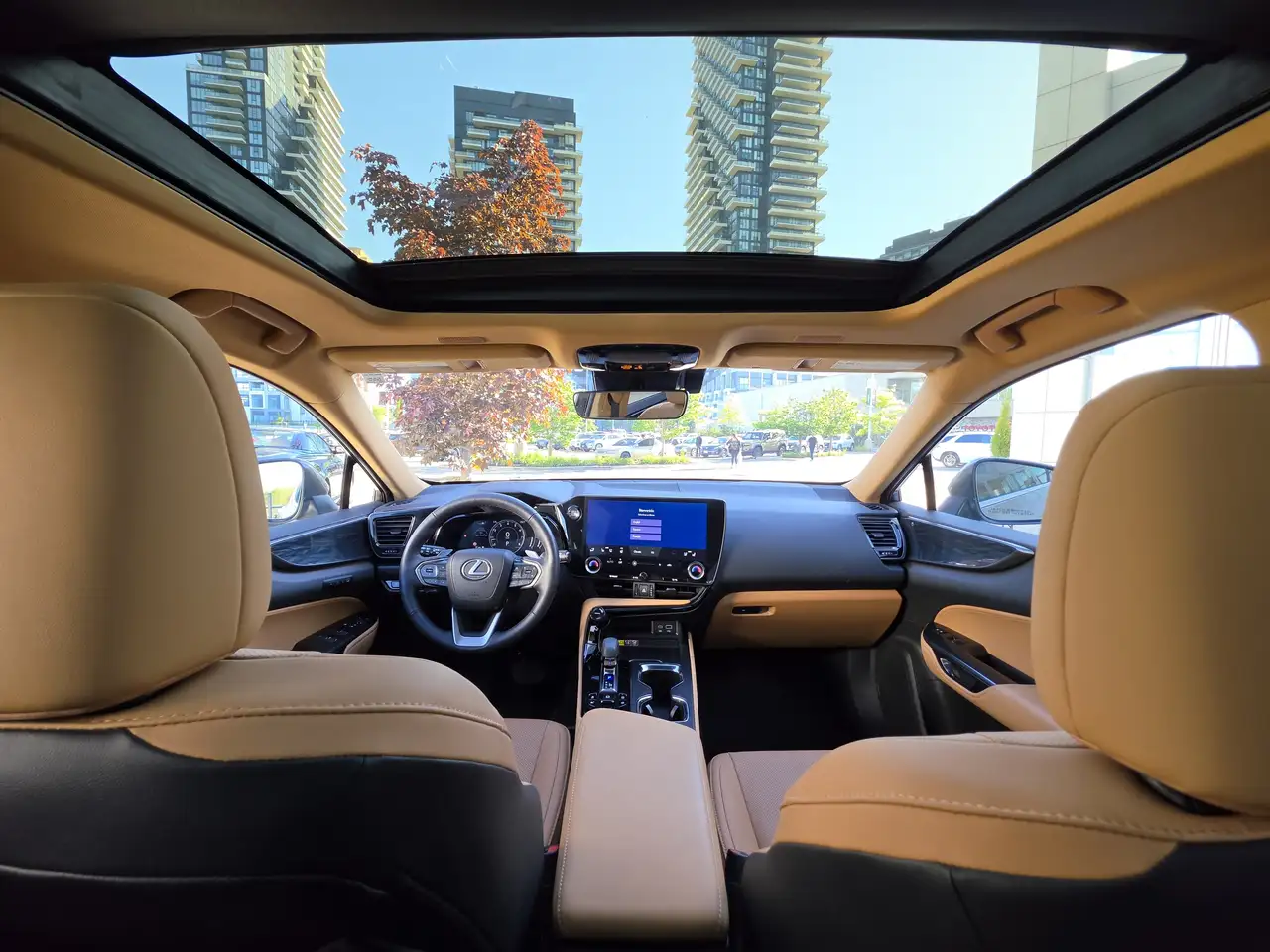 Lexus NX снимка Lexus NX