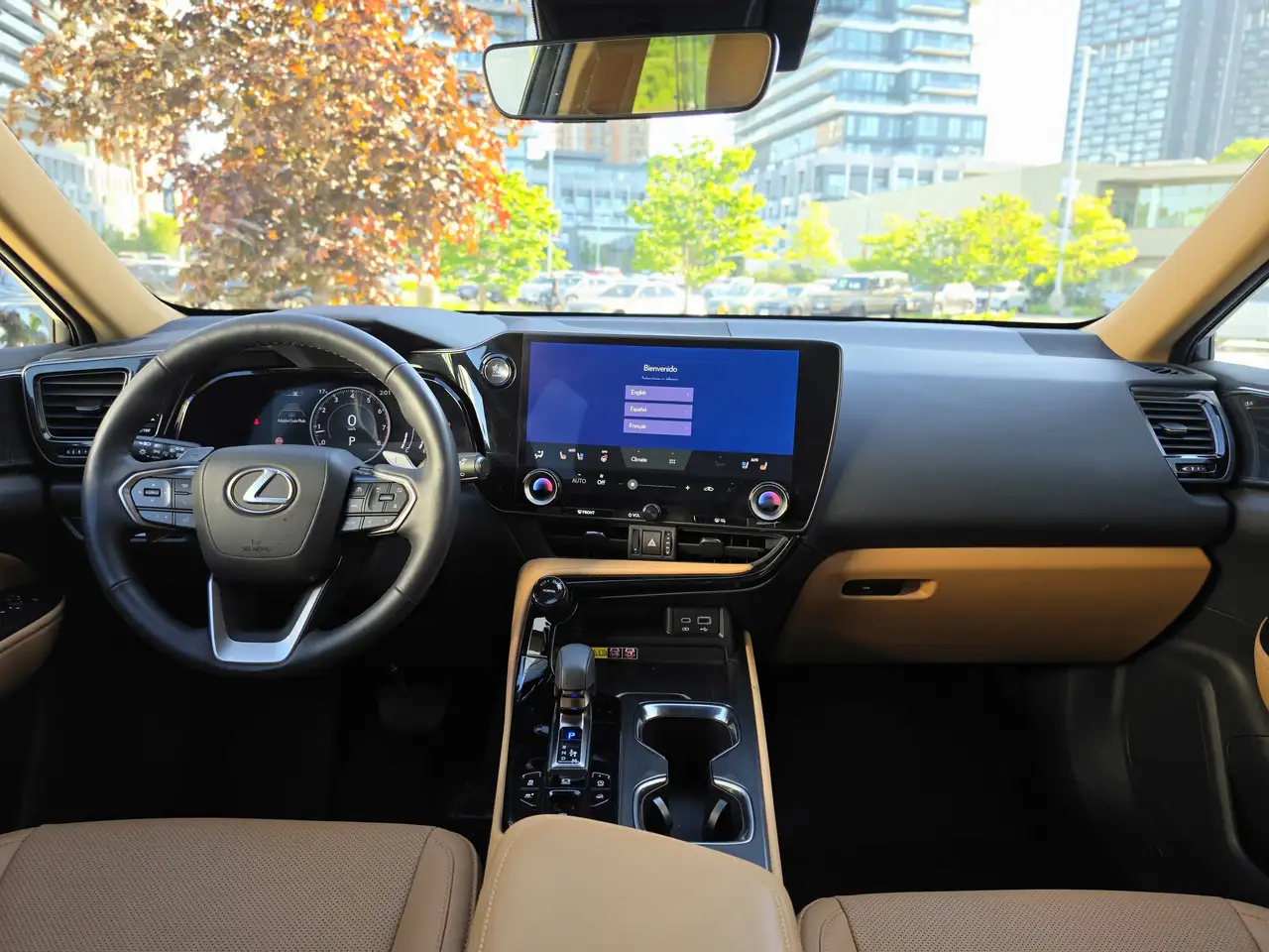 Lexus NX снимка Lexus NX