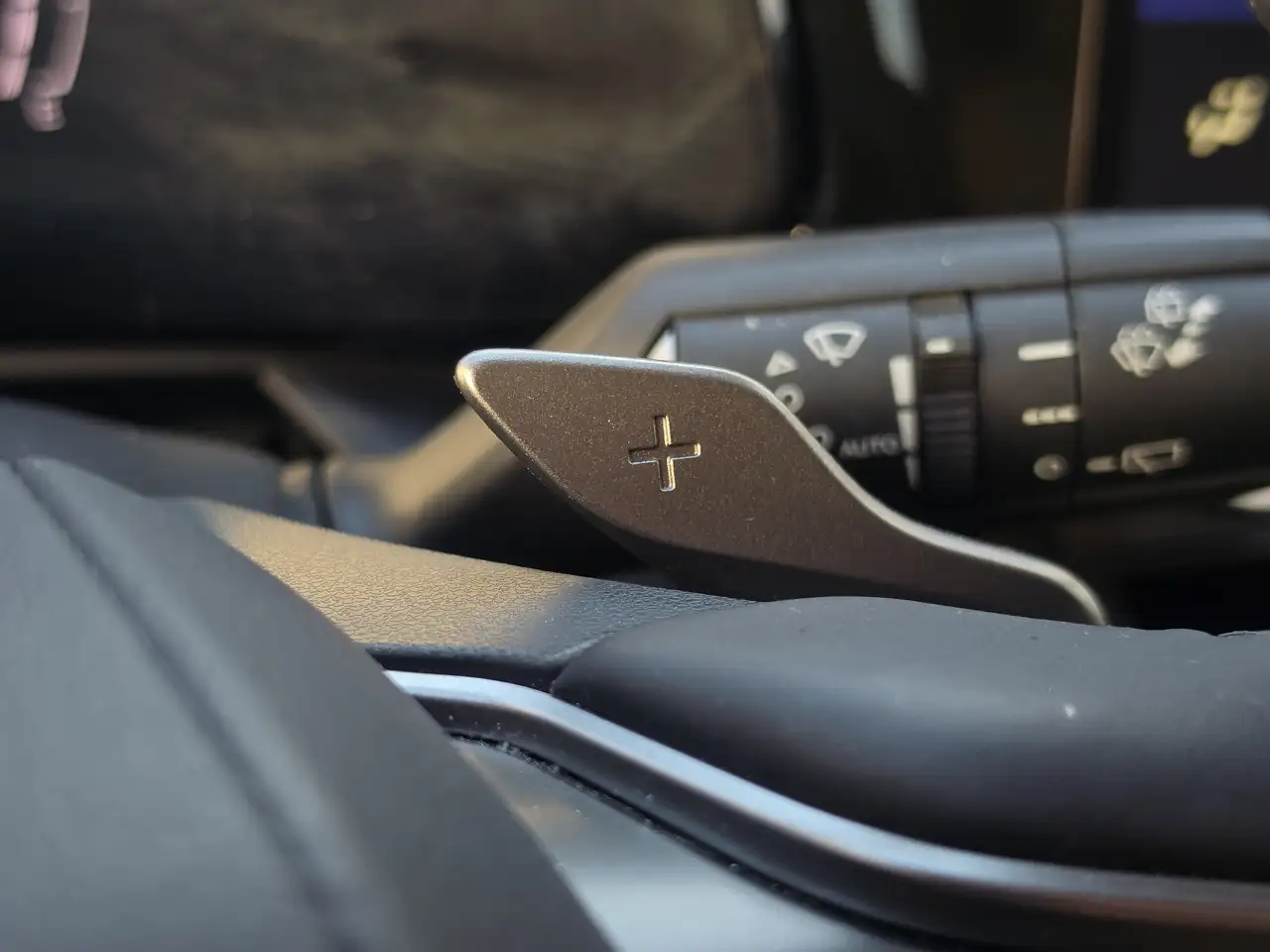Lexus NX снимка Lexus NX