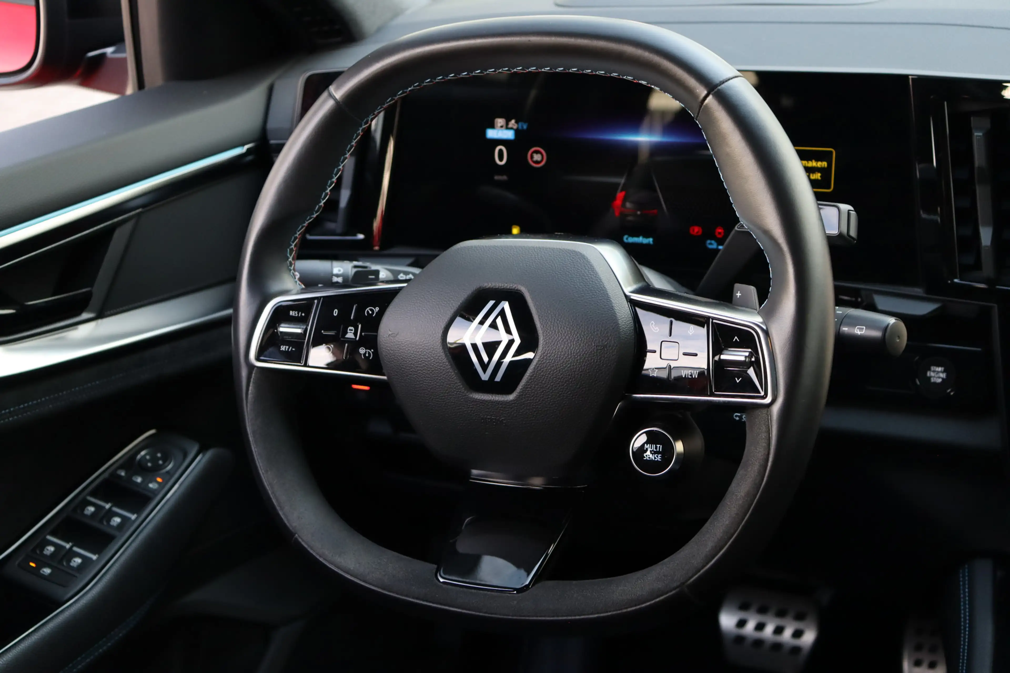 Renault Espace E-Tech full hybrid 200 esprit Alpine 5p. | Pano | — photo 6