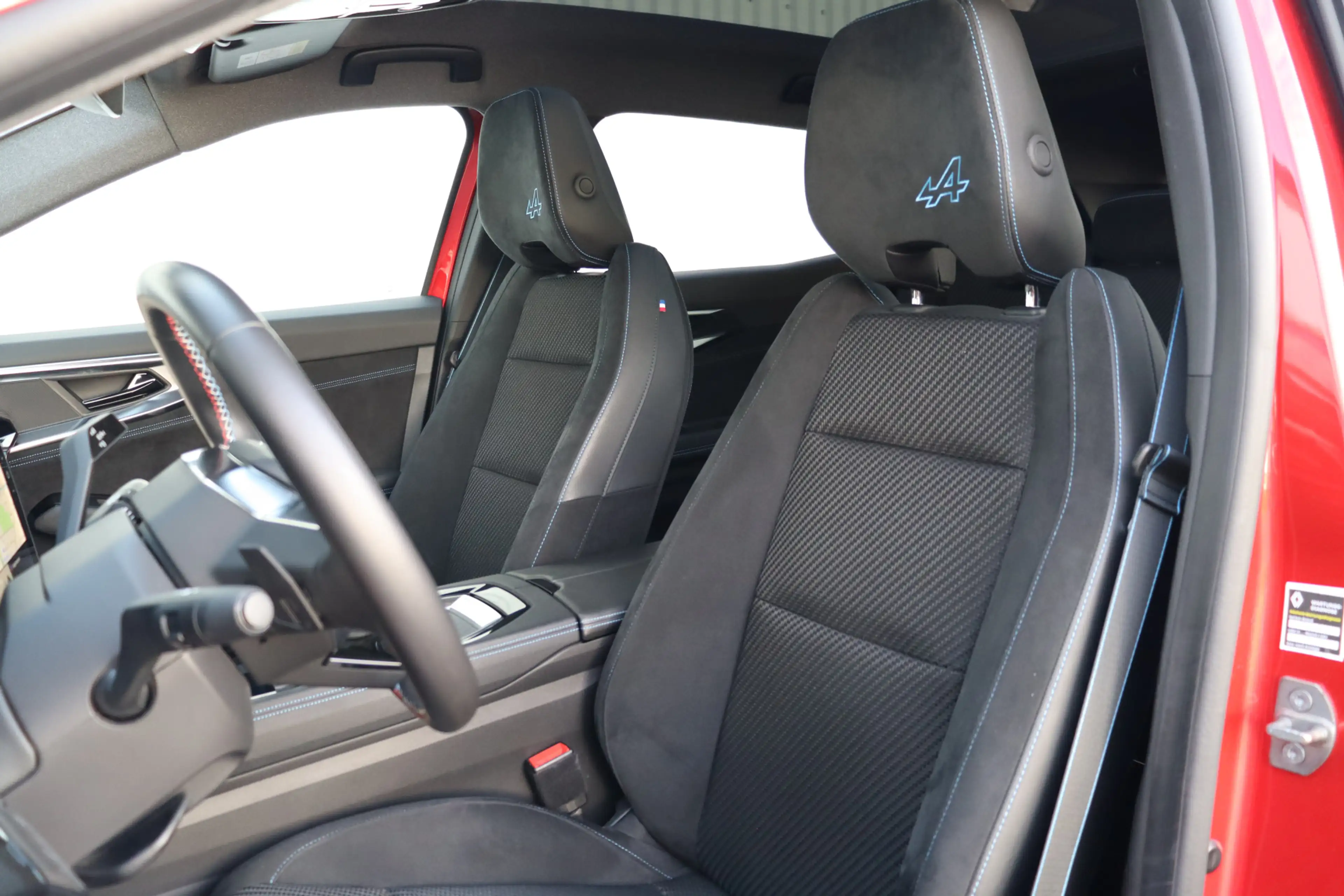 Renault Espace E-Tech full hybrid 200 esprit Alpine 5p. | Pano | — photo 8
