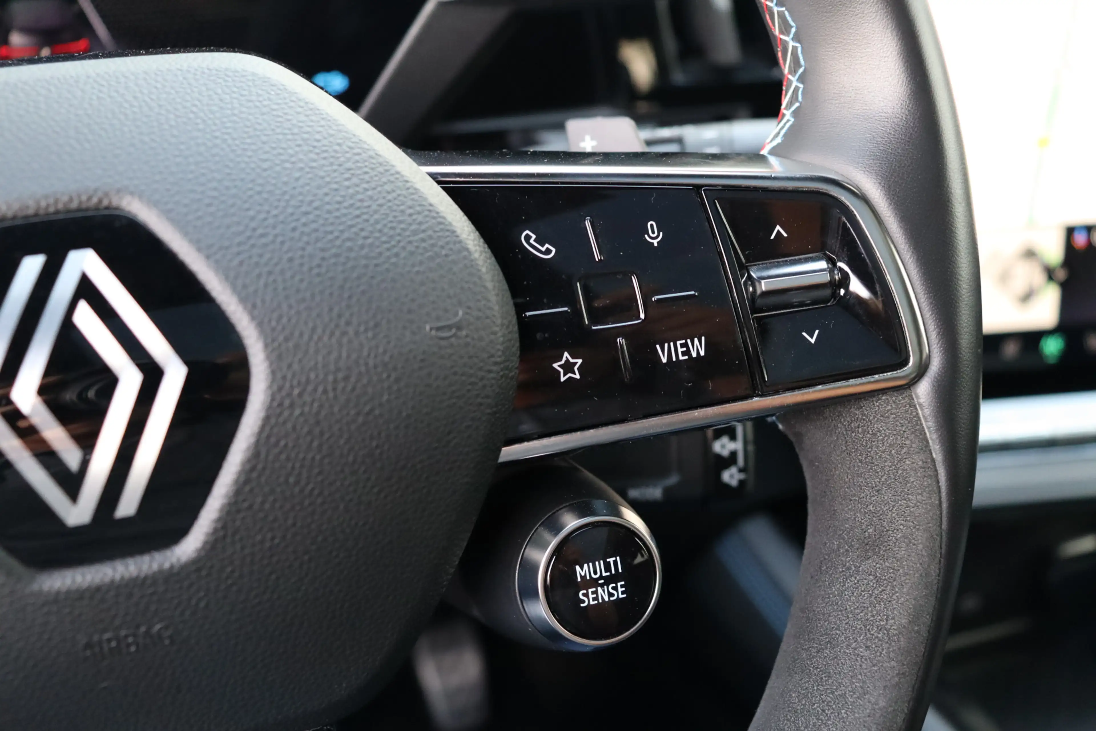 Renault Espace E-Tech full hybrid 200 esprit Alpine 5p. | Pano | — photo 11