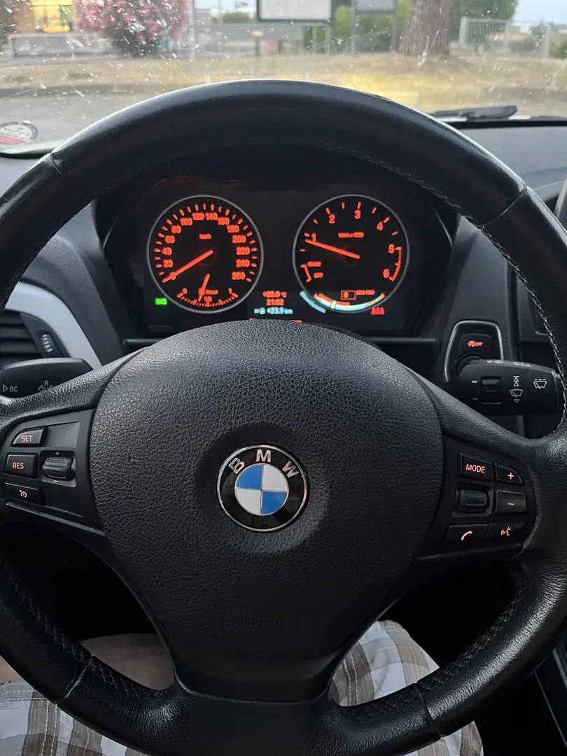 BMW 116 116d 5p Msport - 1