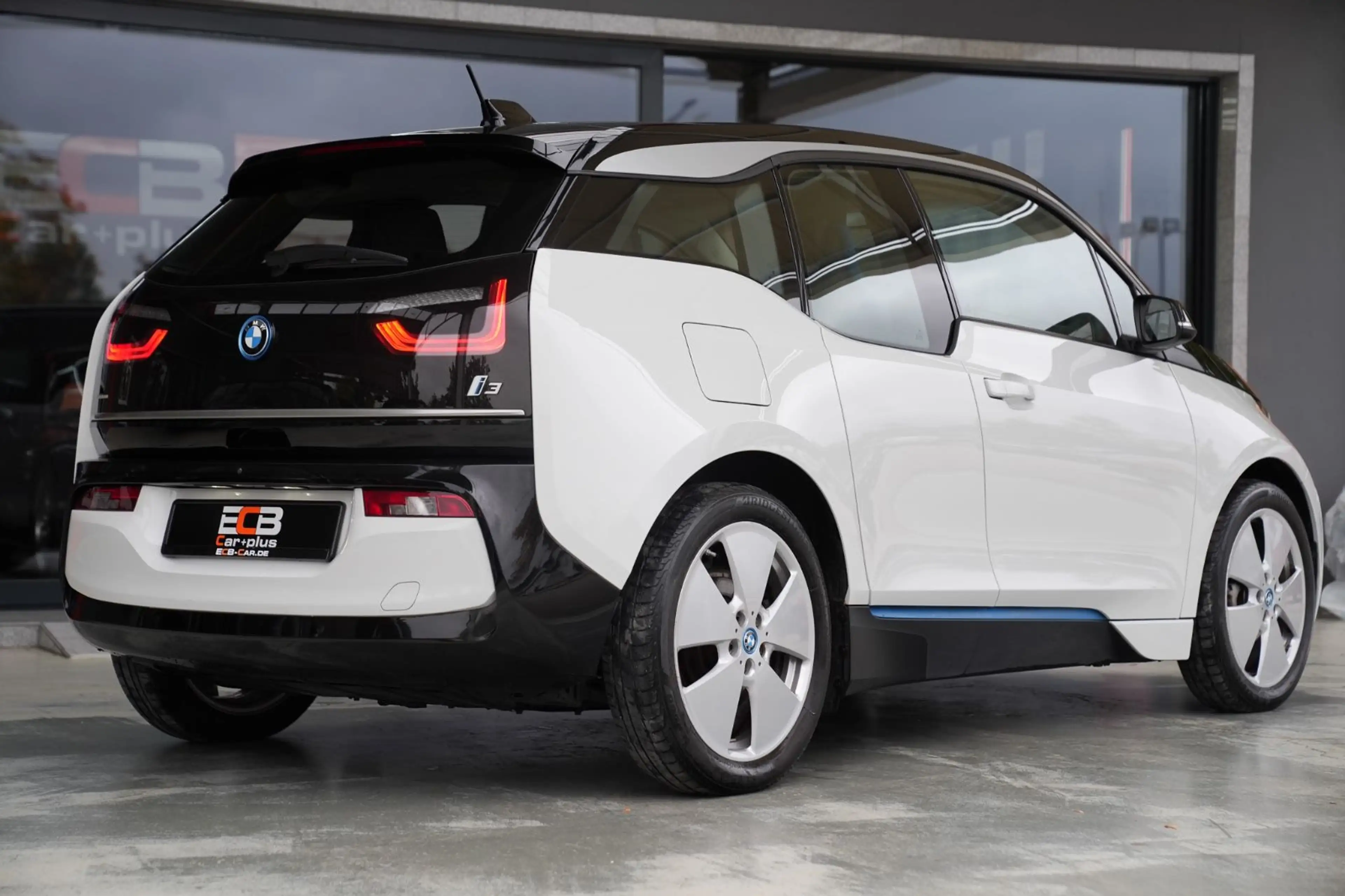 BMW i3 *1.Hand/SHZ/Klimaaut./Temp.* — photo 4