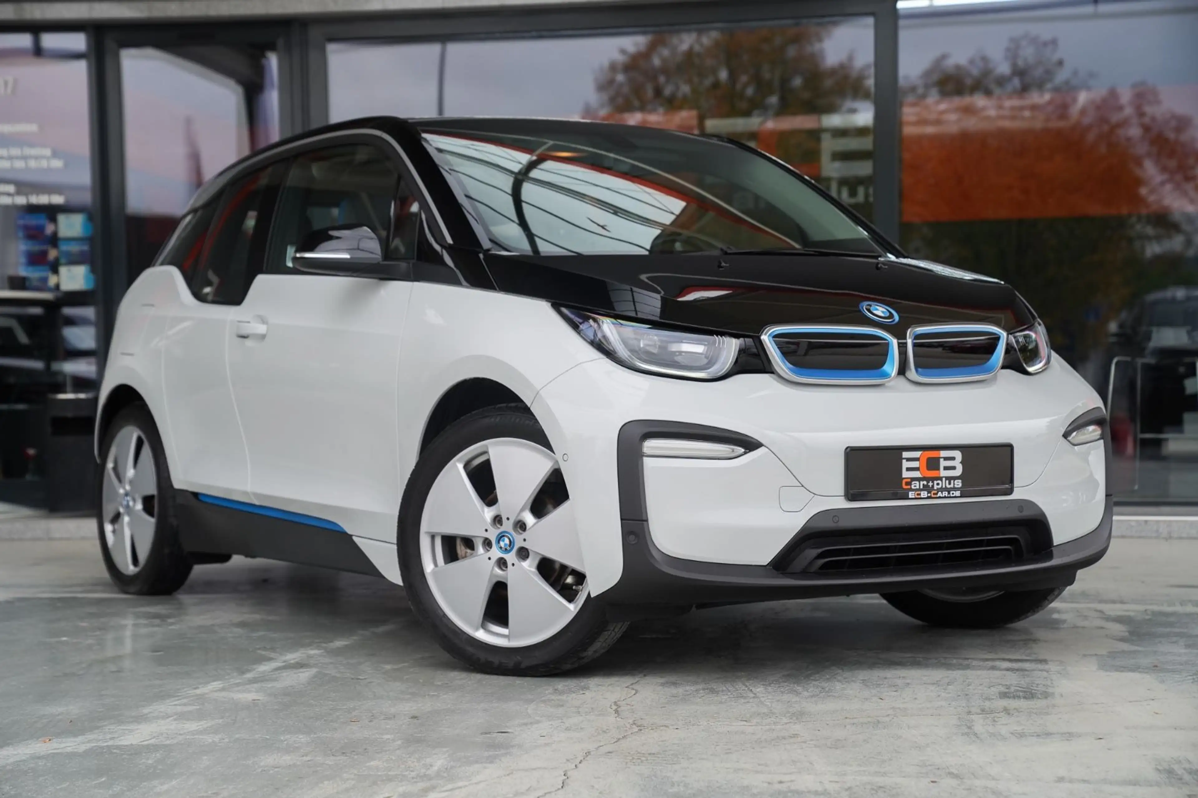 BMW i3 *1.Hand/SHZ/Klimaaut./Temp.* — photo 6