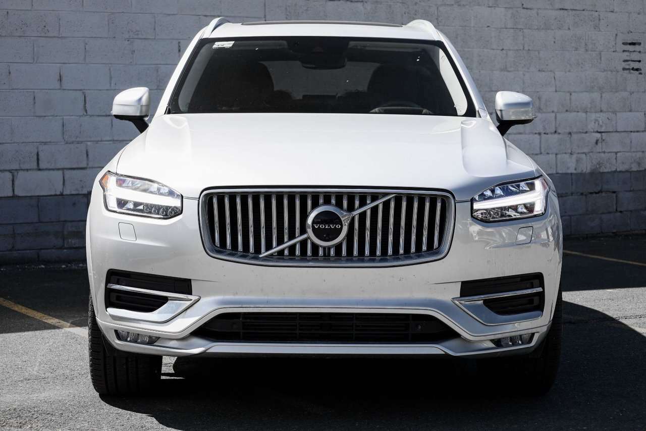 2022 Volvo XC90 Inscription alt 5